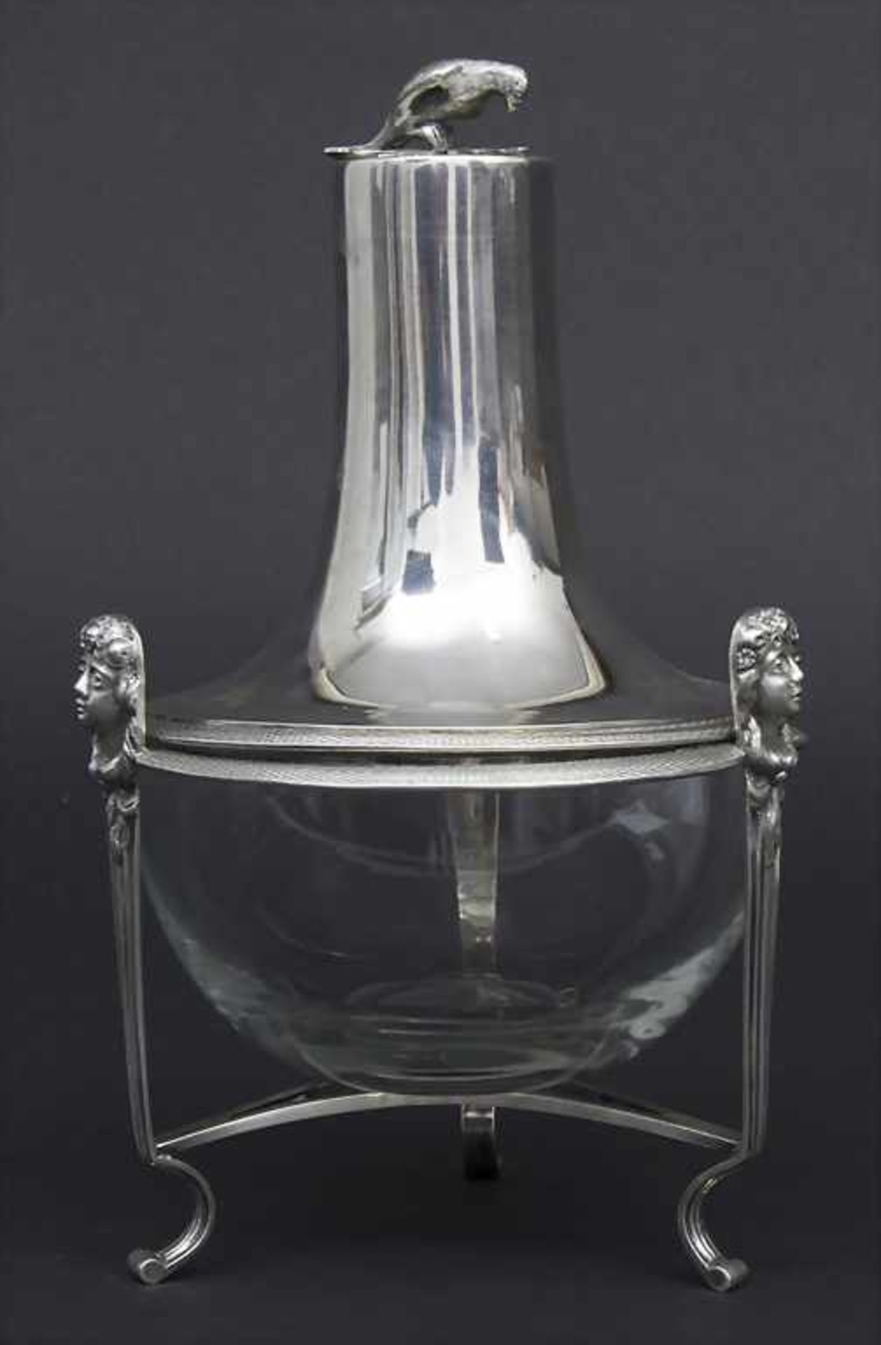 Empire Deckeldose mit Glaseinsatz / An Empire lidded box with glass inlay, Cahors, 1798-