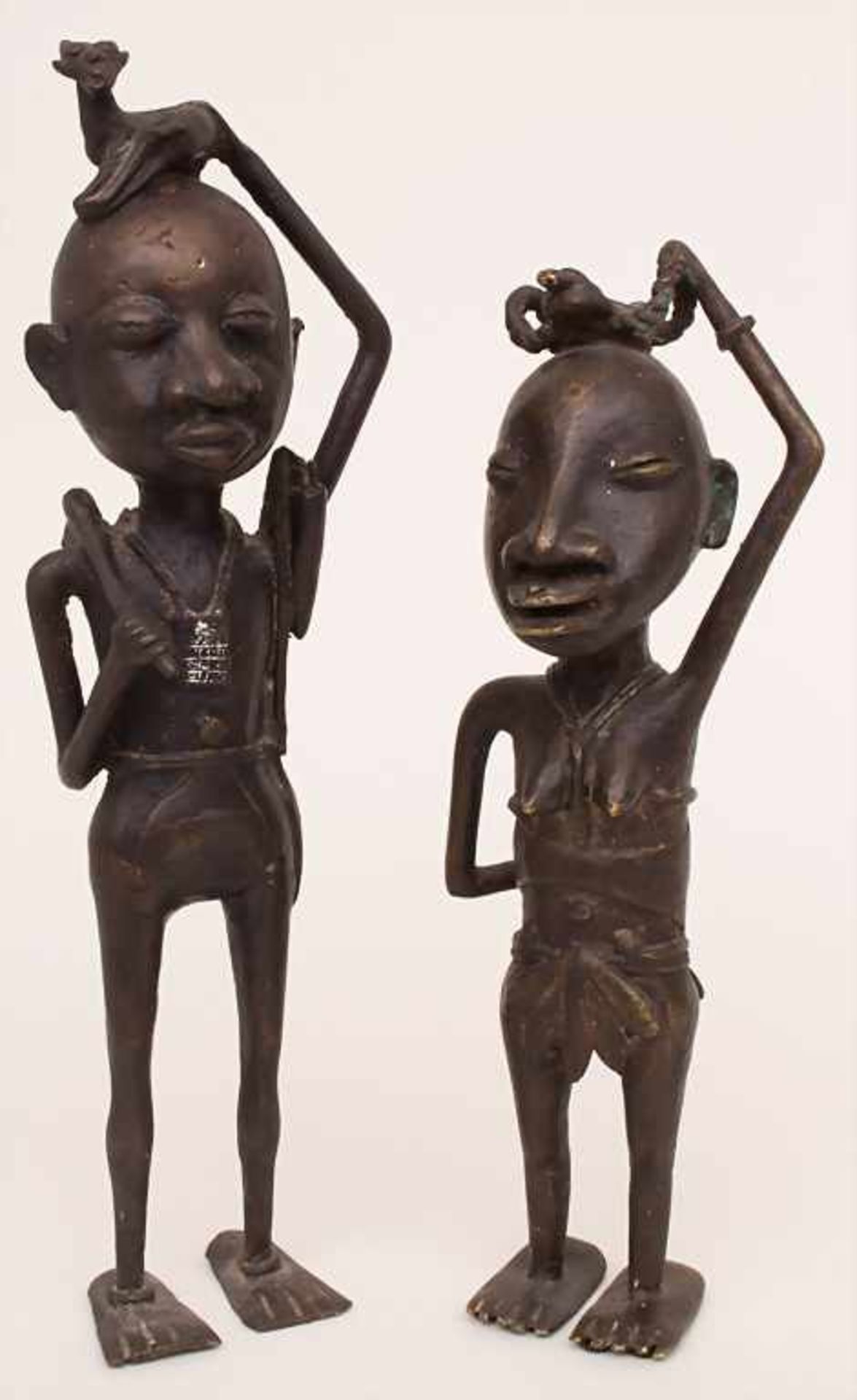 Skulpturenpaar 'Jäger' und 'Sammler' / A sculpture couple 'Hunter' and 'Collector', Sukuma,