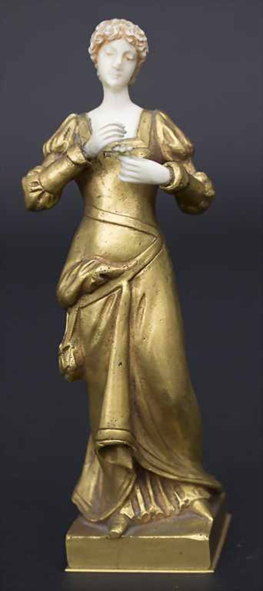 Bronze-Elfenbeinfigur 'Junge Dame' / A bronze-ivory sculpture 'Young lady', Ende 19. Jh.Technik: