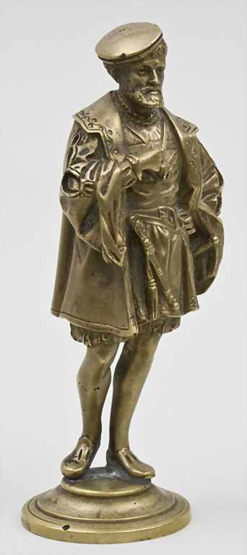 Adliger/Bronze Sculpture Of A Nobleman, wohl England, 19. Jh.auf rundem leicht getrepptem Sockel - Bild 2 aus 2