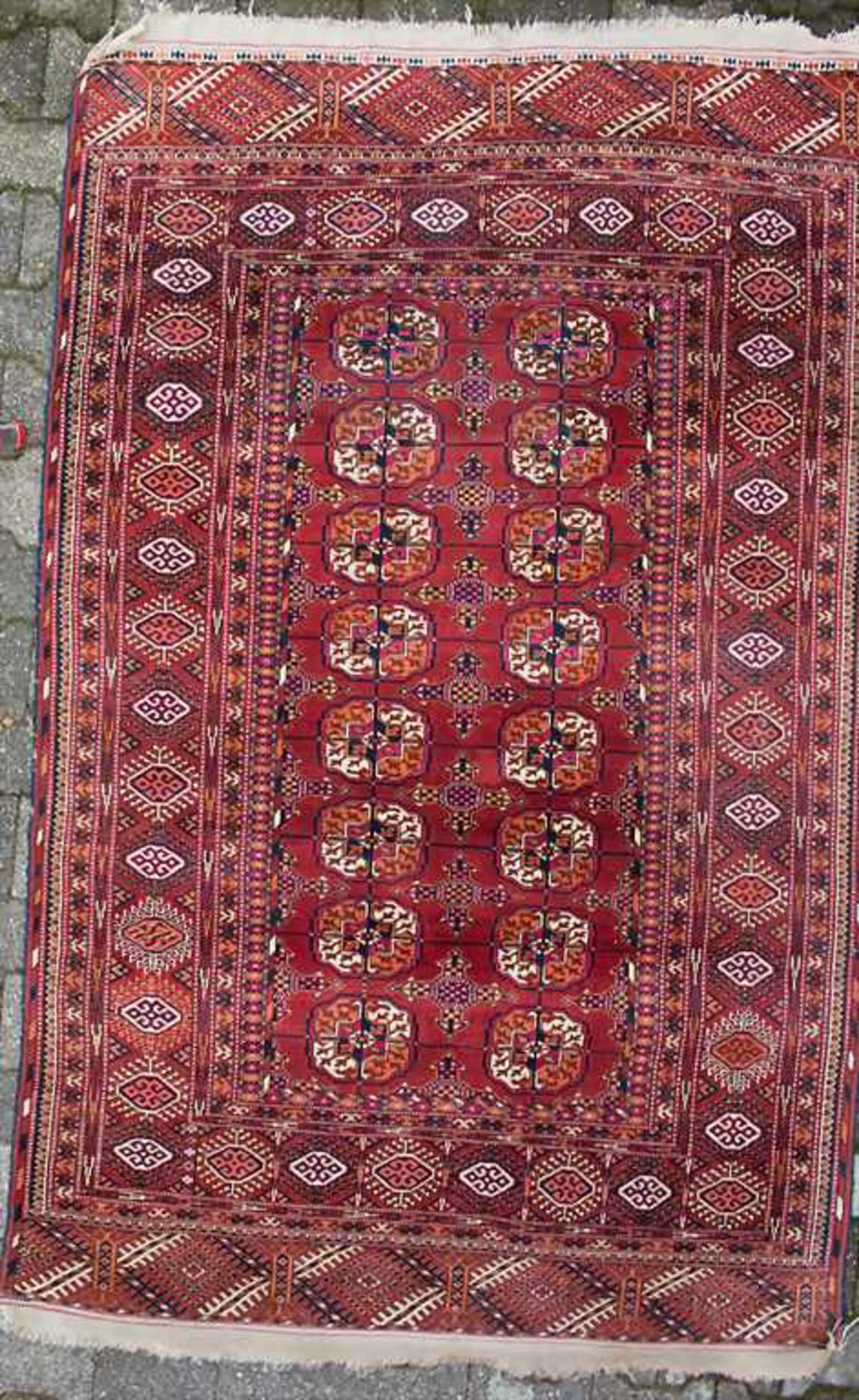 Orientteppich 'Belutsch' / An oriental carpet 'Belutsh'Material: Wolle, Maße: 218 x 135 cm, Zustand: