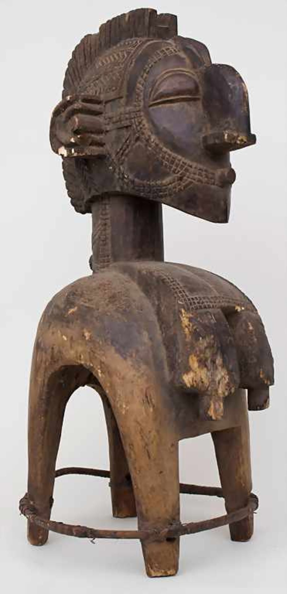 Weibliche Schultermaske / A female shoulder mask, Baga, Guinea BissauMaterial: Holz, Metall, Bast, - Bild 2 aus 4