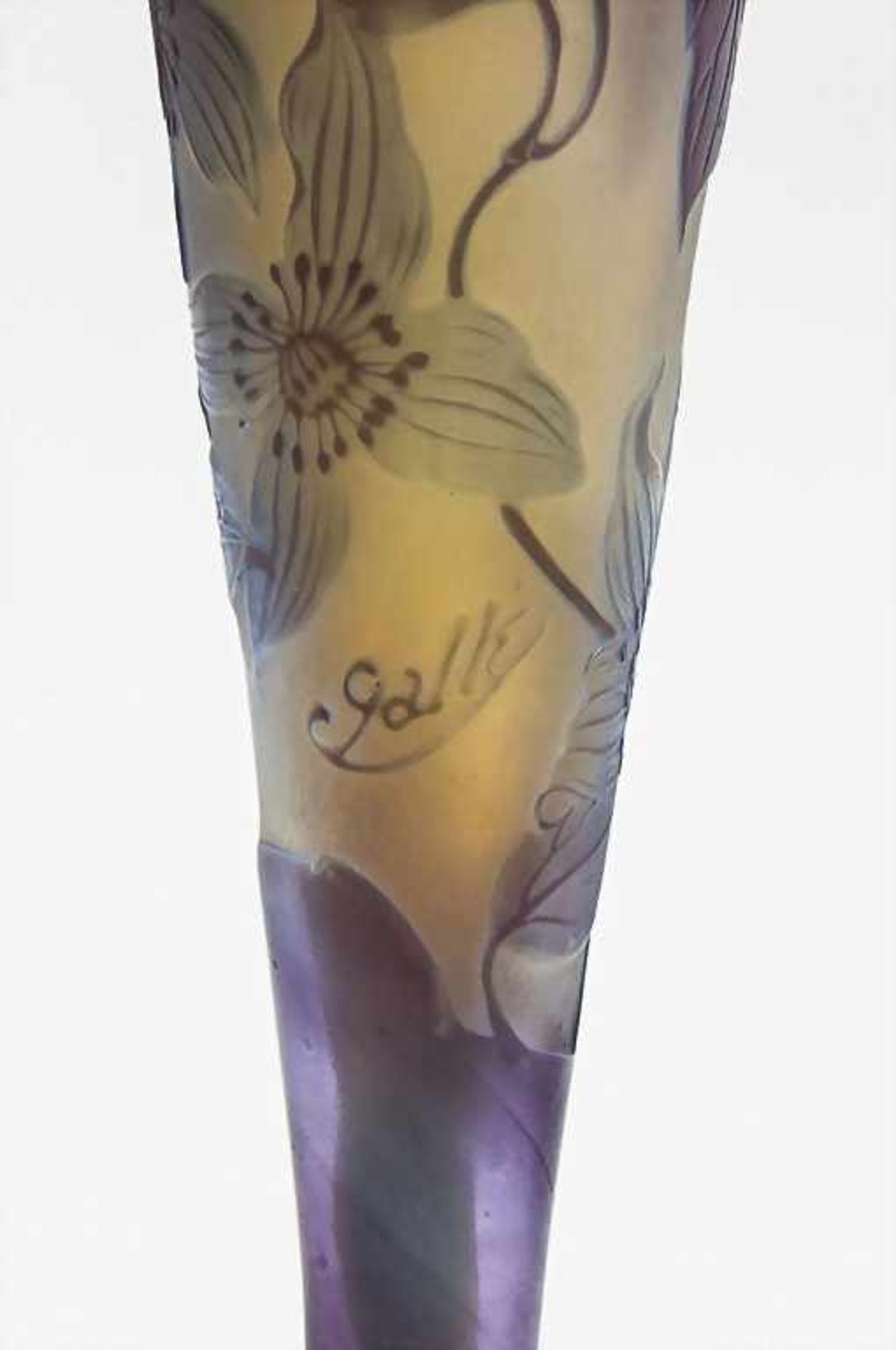 Jugendstil Vase / A Cameo Glass Vase, Emile Gallé, École de Nancy, um 1900farbloses Glas, innen gelb - Bild 2 aus 2