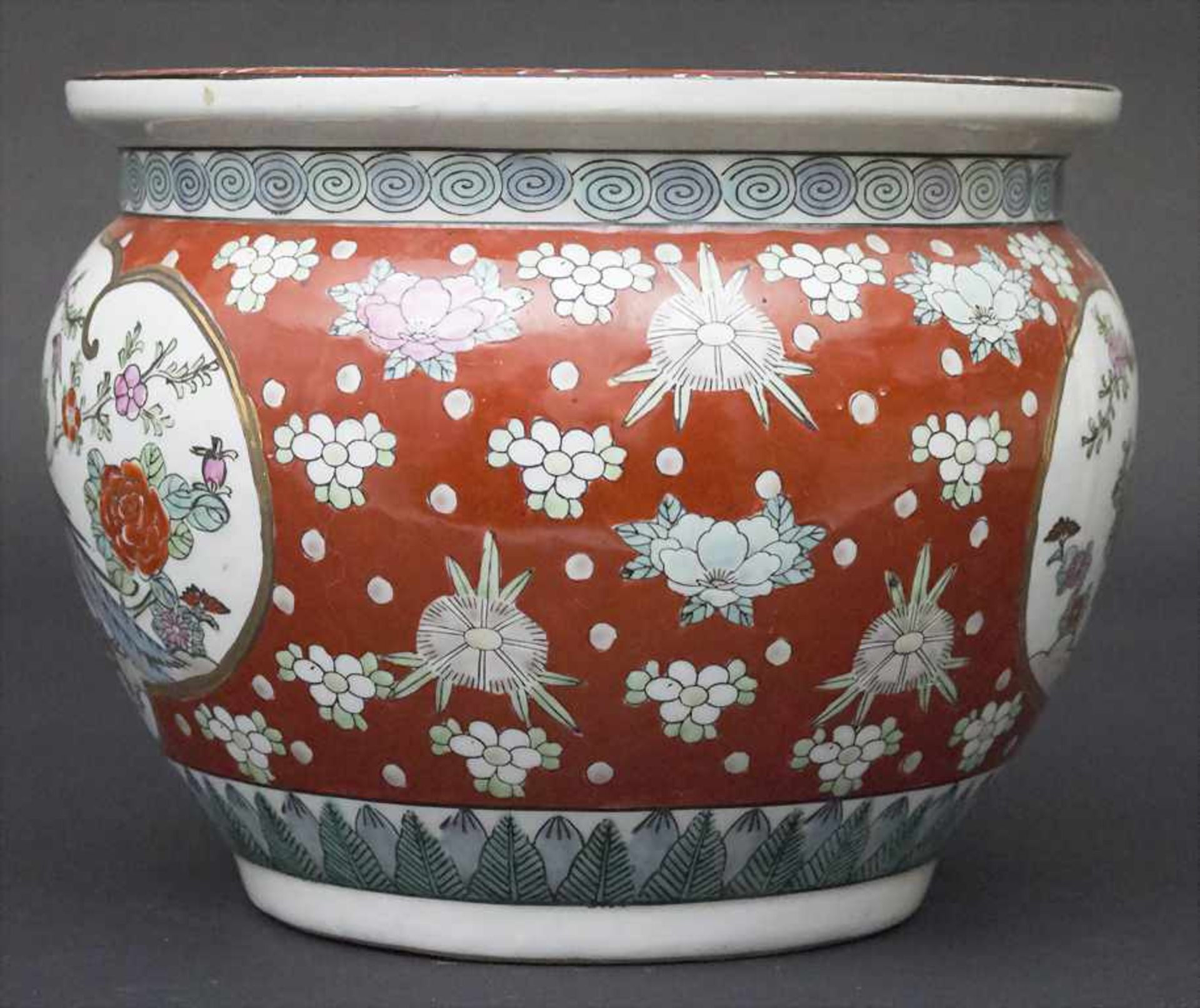Cachepot mit Vogel-Blütendekor / A cachepot with birds and flowers, Japan, 20. Jh.Material: - Bild 2 aus 5