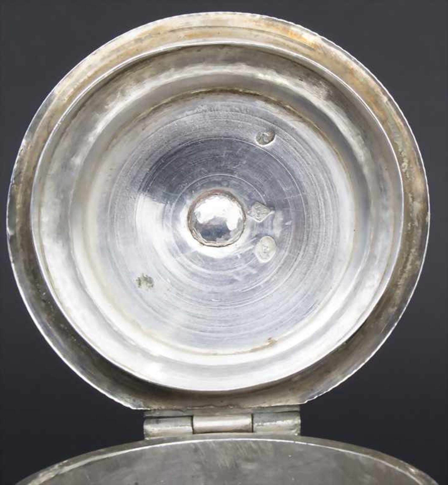 Louis XVI Kaffeekanne / A silver coffee pot, Charles-Alexandre Bouillerot, Paris, um 1798Material: - Bild 8 aus 9