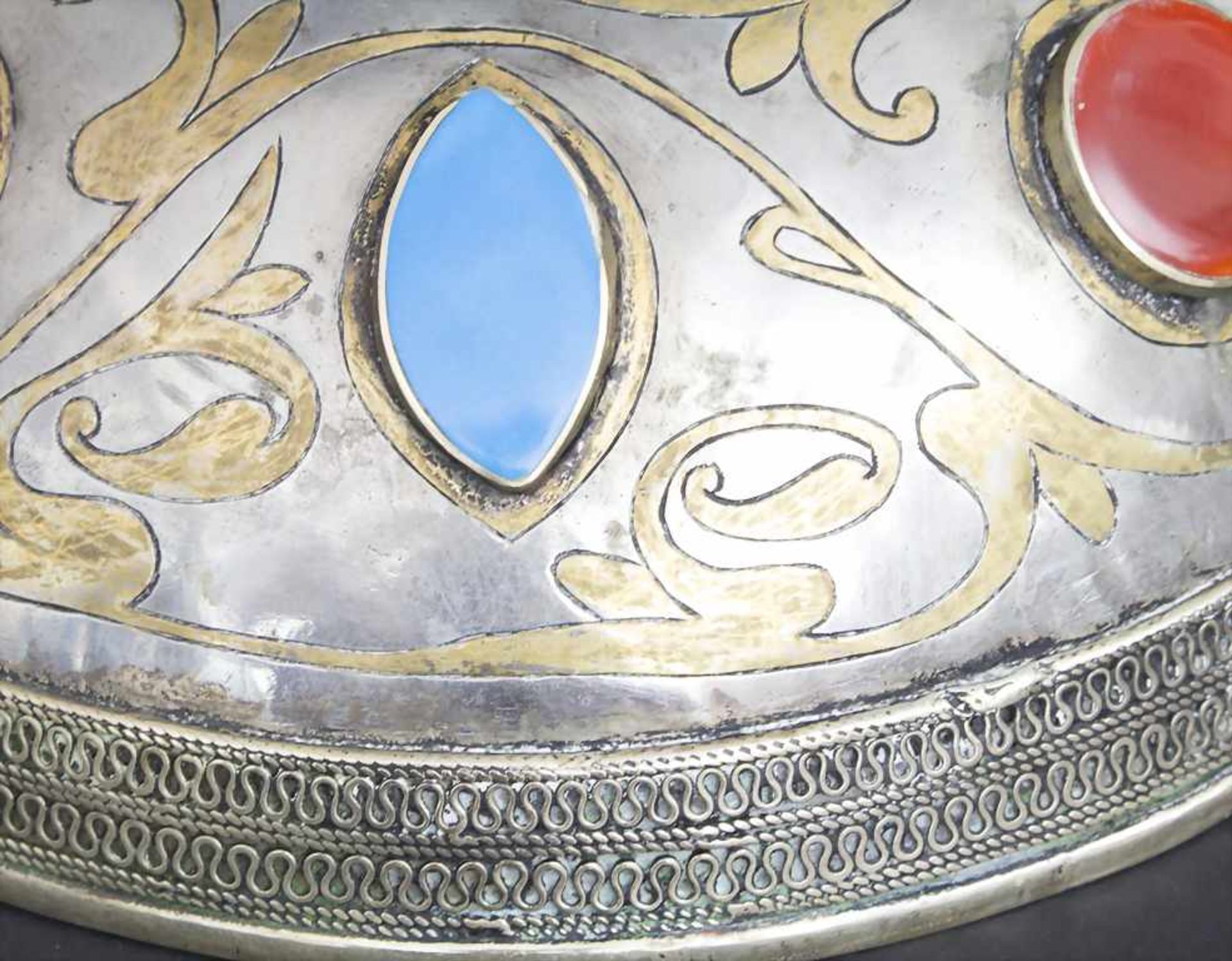 Anbietschale / A bowl, Orient, um 1900Material: Kupfer, versilbert, verzinnt, Ornamentik - Image 4 of 4