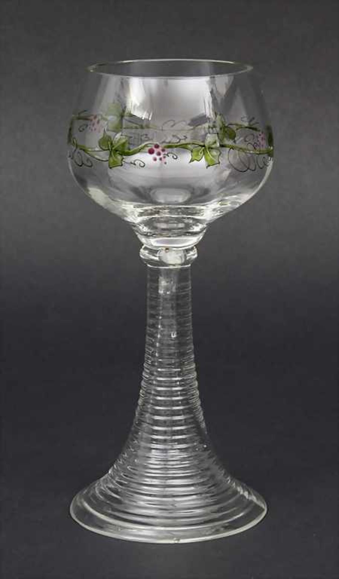 Jugendstil Römer mit Weinranken / An Art Nouveau Wine Rummer, Theresienthal, um 1900Material: