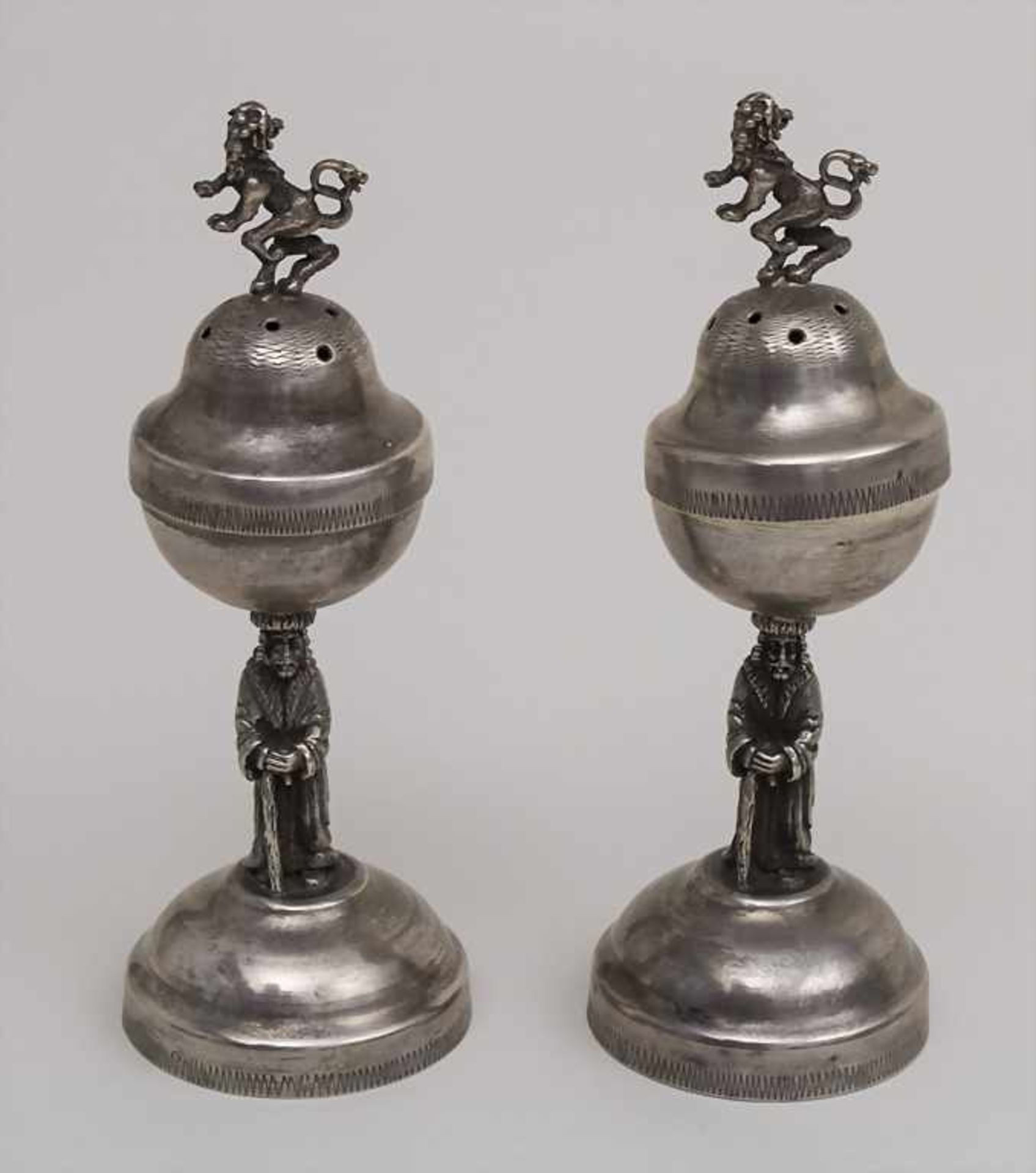 Paar Besaminbüchsen / A pair of silver besamin boxes, Russland / Russia, 1891Material: Silber 840/