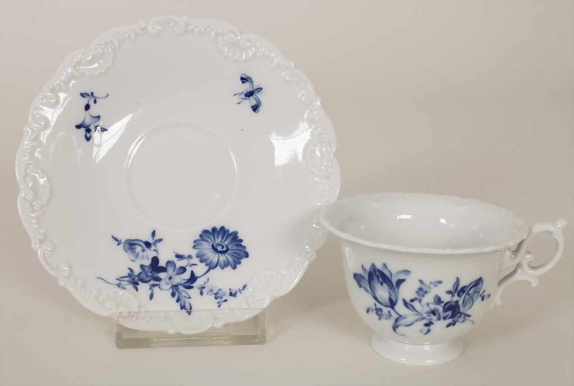 2 Mokkatassen mit Untertassen 'Blaue Blume' / A set of 2 mocha cups and saucers 'Blue Flower', - Bild 12 aus 14