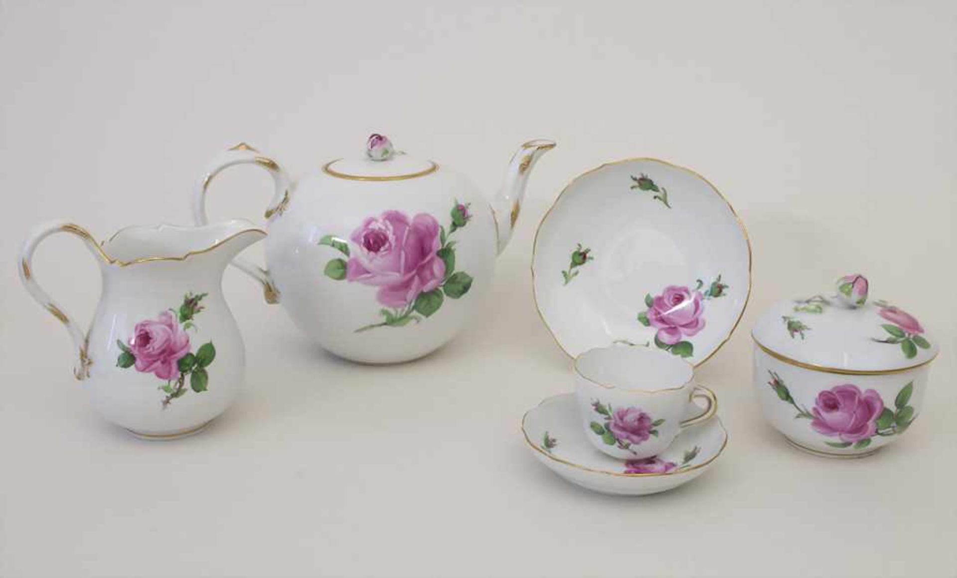 Egoist-Teeset / A tea set, Meissen, um 1924-34Set: bestehend aus einer Kanne, Zuckerdose, - Bild 2 aus 6