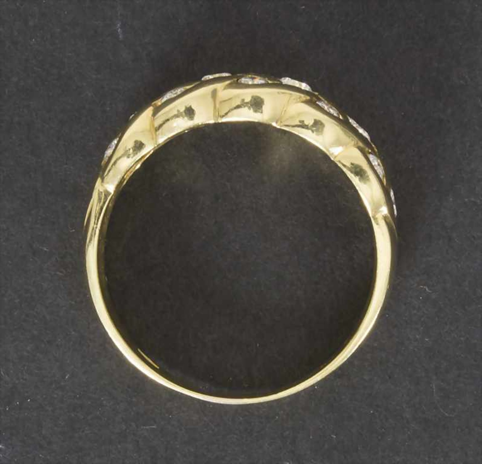 Damenring 'keltisches Flechtornament' mit Brillanten / A ladies ring with brilliantsMaterial: Gold - Bild 2 aus 2