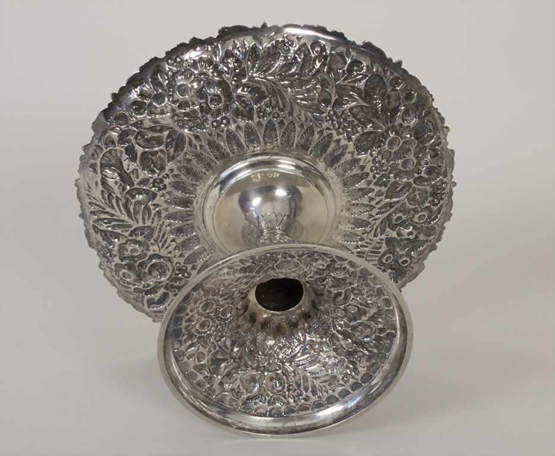 Obstschale / Fußschale / A silver footed fruit dish, Tiffany & Co., New York, 20. Jh.Material: - Image 7 of 9