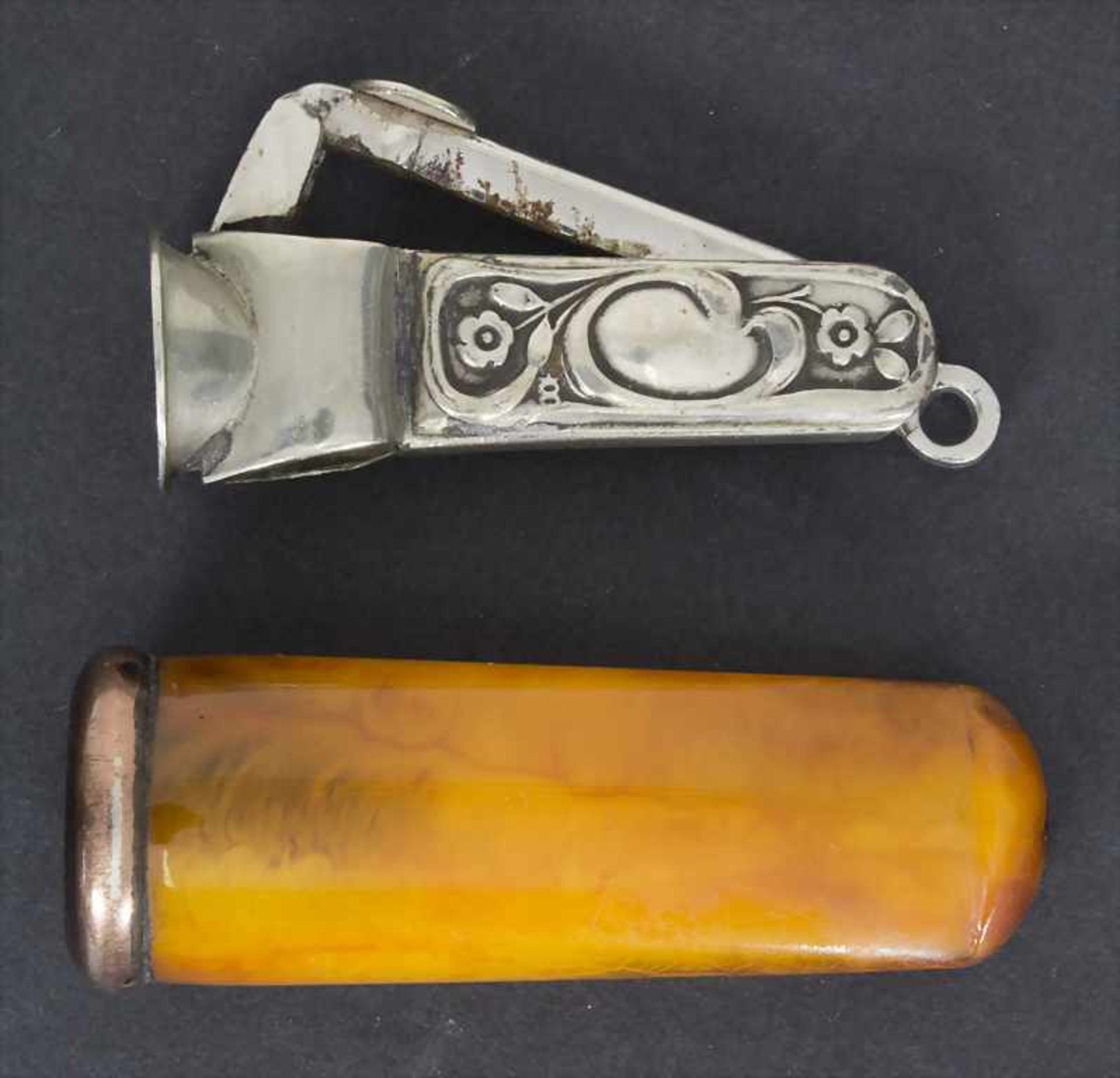 Jugendstil Zigarrenabschneider und -spitze im Etui / An Art Nouveau cigar cutter and holder with - Image 2 of 2