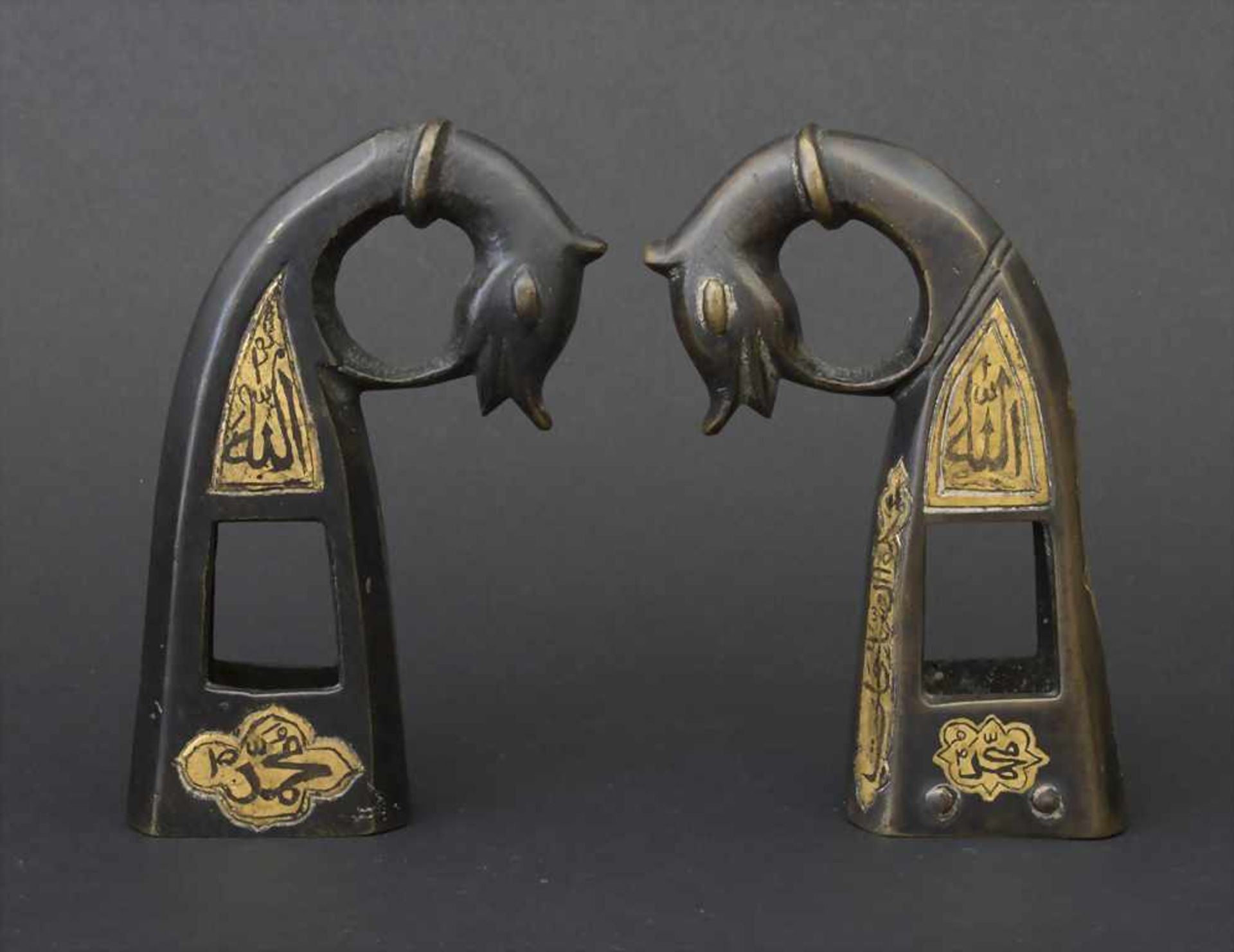 Paar Bronze Applikationen, Osmanisch, 19. JhMaterial: Bronze patiniert parz. vergoldet,Dekor: