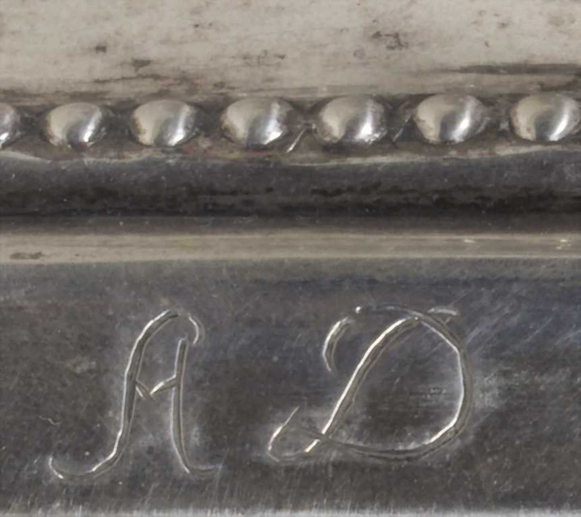 Paar Louis XVI Kerzenleuchter / A pair of Louis-seize silver candlesticks, Frankfurt, um - Image 6 of 7