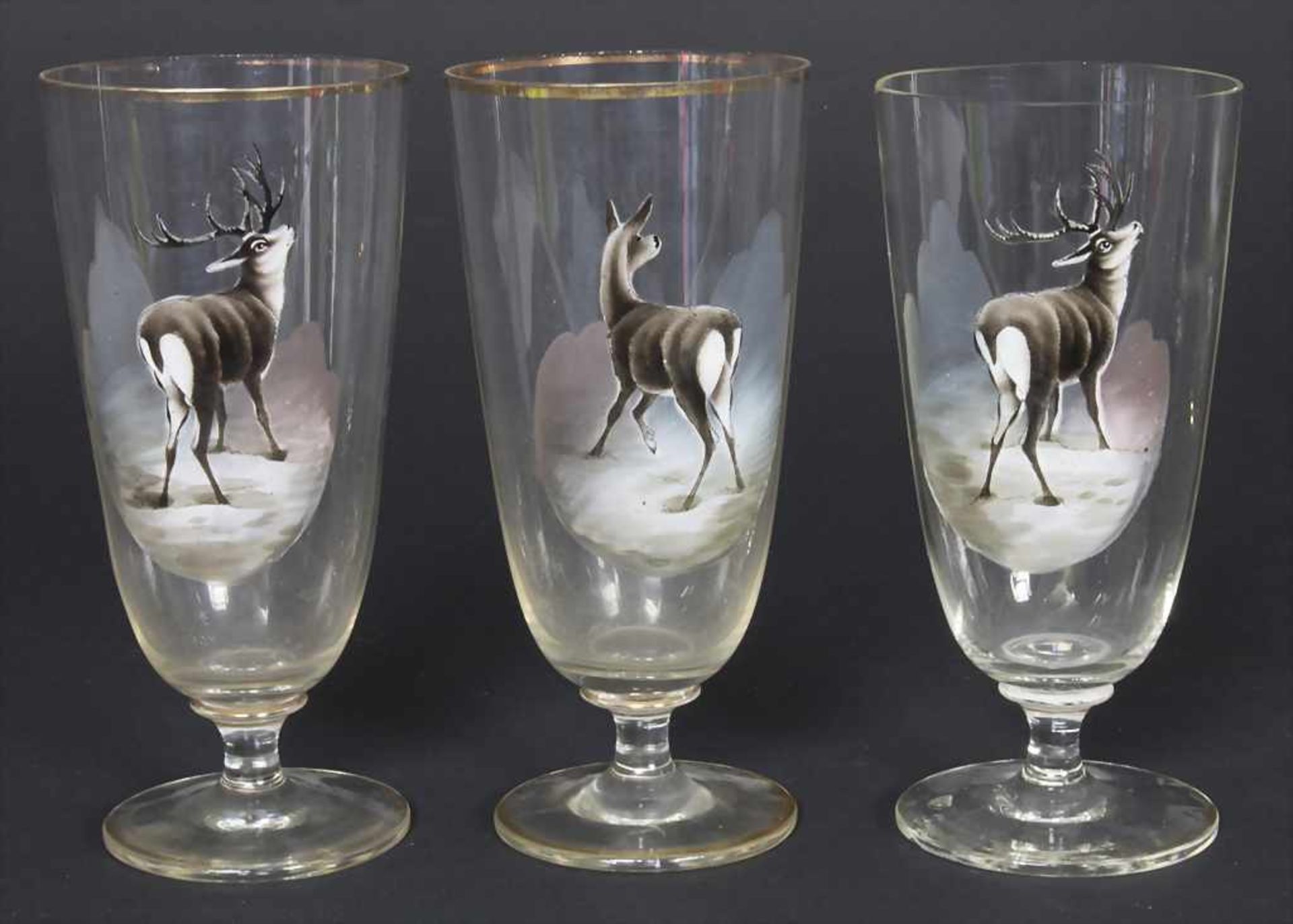 Saftkrug und 6 Gläser mit Hirschmotiven / A decanter and 6 glasses with deer decor, um 1900Material: - Bild 2 aus 6