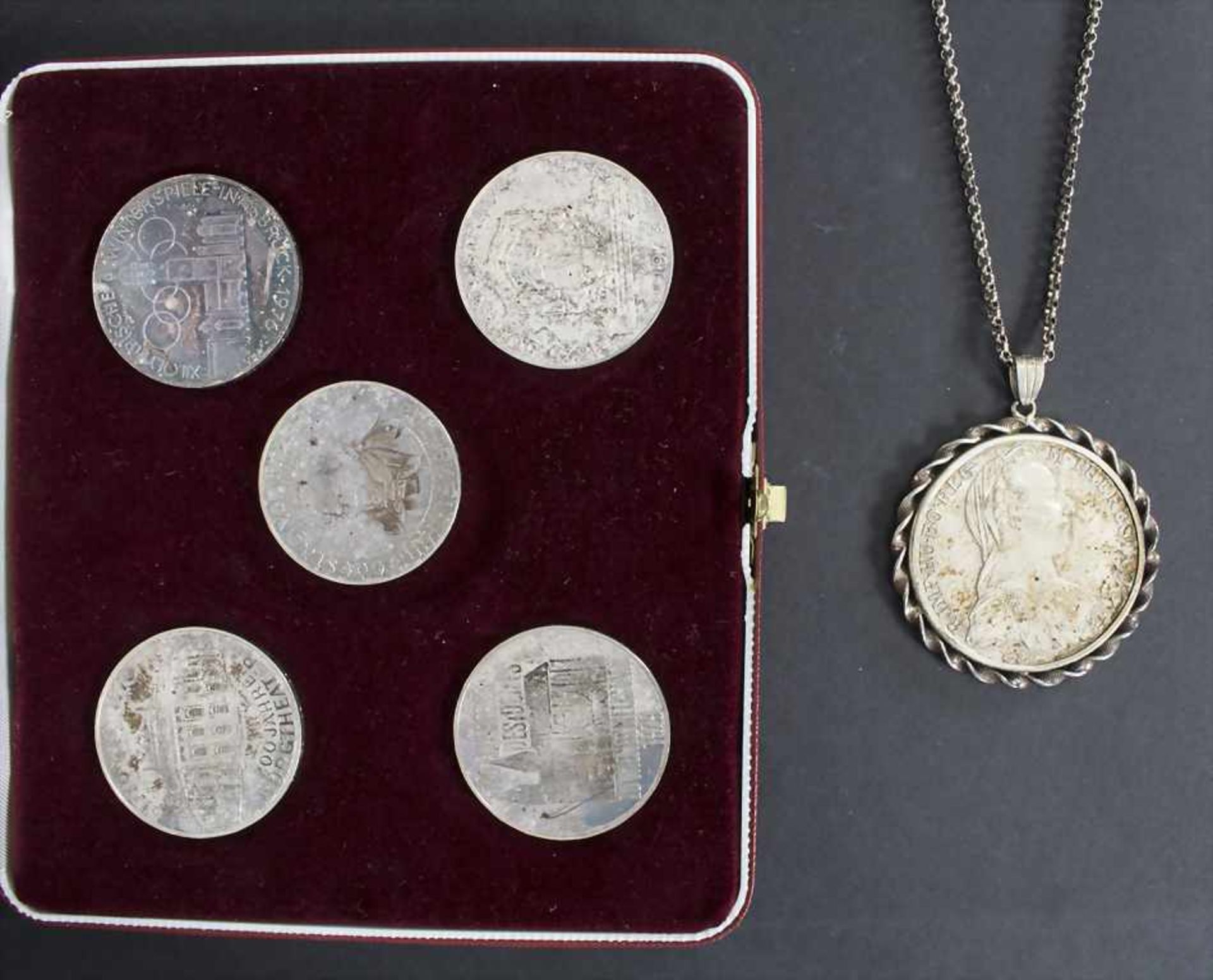 Konvolut 6 Münzen, Österreich, 1970er JahreBestehend aus: 4 x 100 Schilling und 1 x 50 Schilling