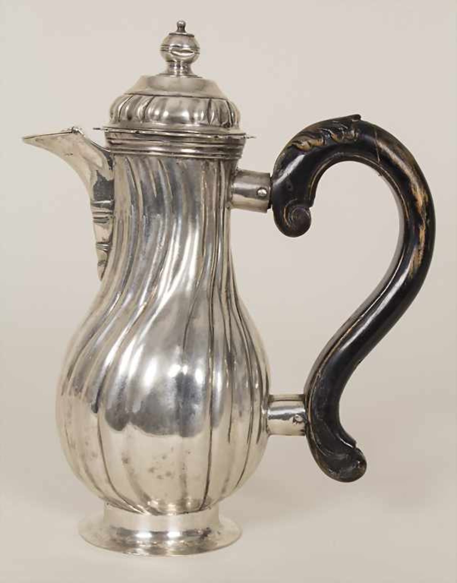 Barock Kaffeekanne / A silver Baroque coffee pot, Joseph Laboullays, Pont a Mousson (Lorraine), - Image 3 of 8