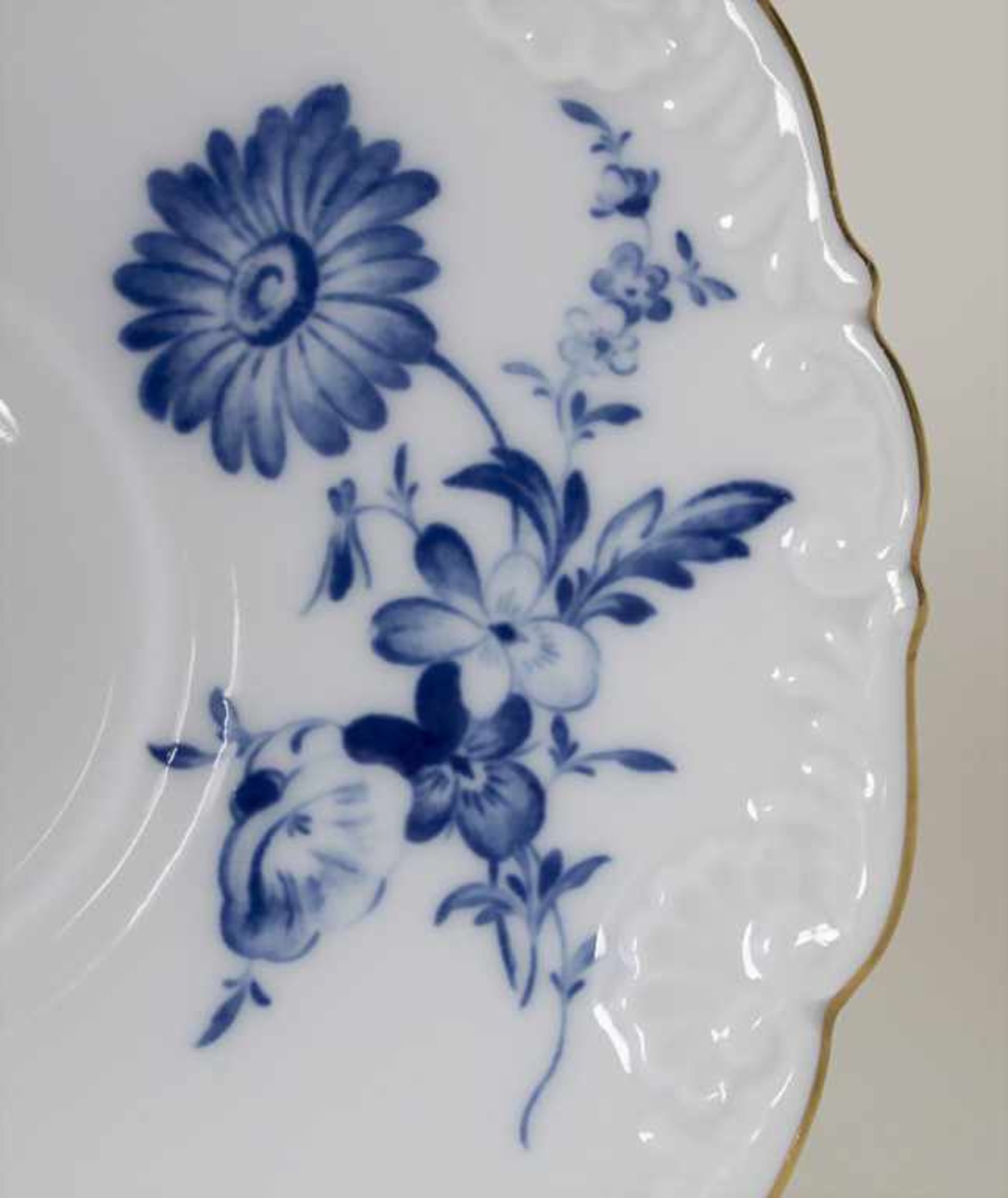 2 Mokkatassen mit Untertassen 'Blaue Blume' / A set of 2 mocha cups and saucers 'Blue Flower', - Bild 7 aus 14