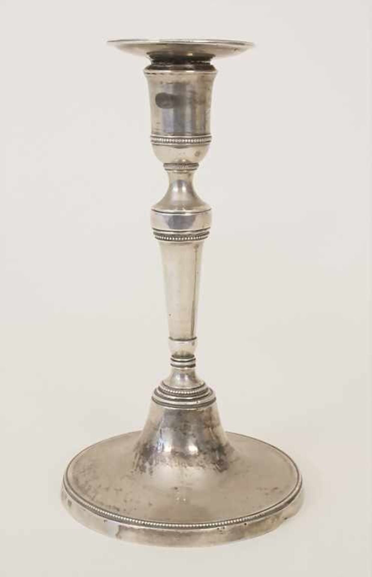 Paar Louis XVI Leuchter / A pair of Louis-seize silver candlesticks, Noia, um 1780Material: Silber - Bild 2 aus 6