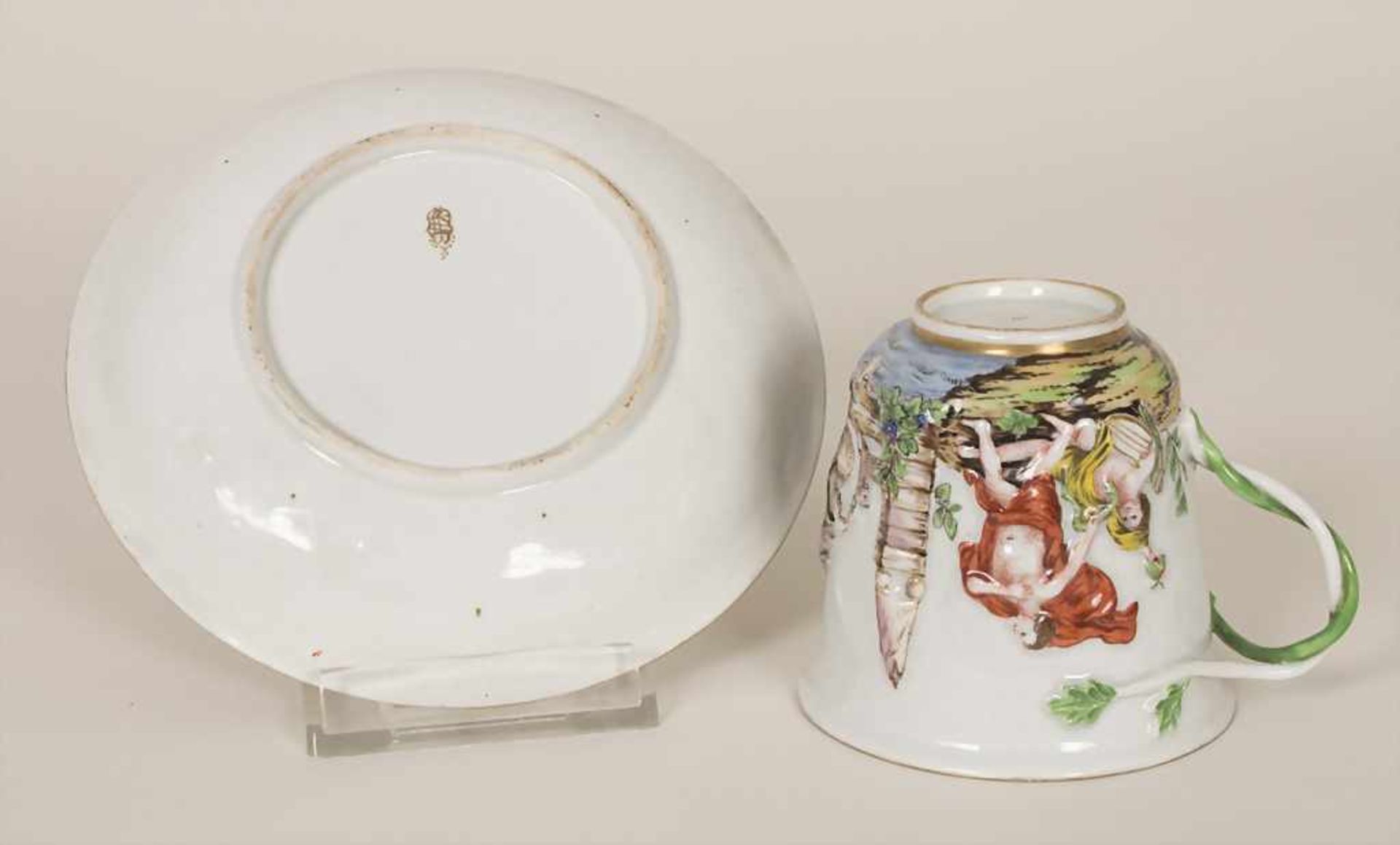 Frühe Tasse und UT mit Reliefdekor / An early cup and saucer with relief decor, Herend, Mitte 19. - Bild 7 aus 8
