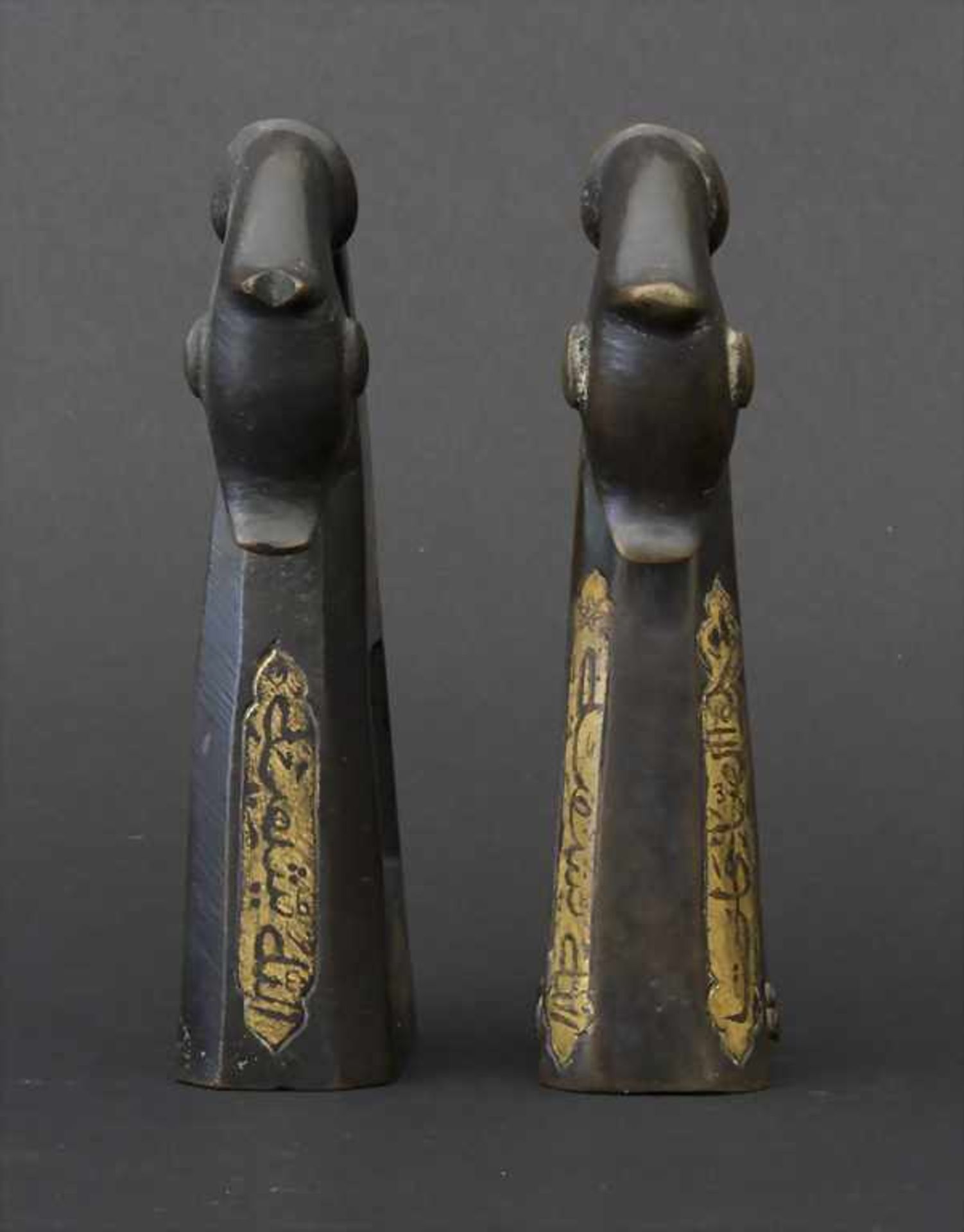 Paar Bronze Applikationen, Osmanisch, 19. JhMaterial: Bronze patiniert parz. vergoldet,Dekor: - Image 3 of 4