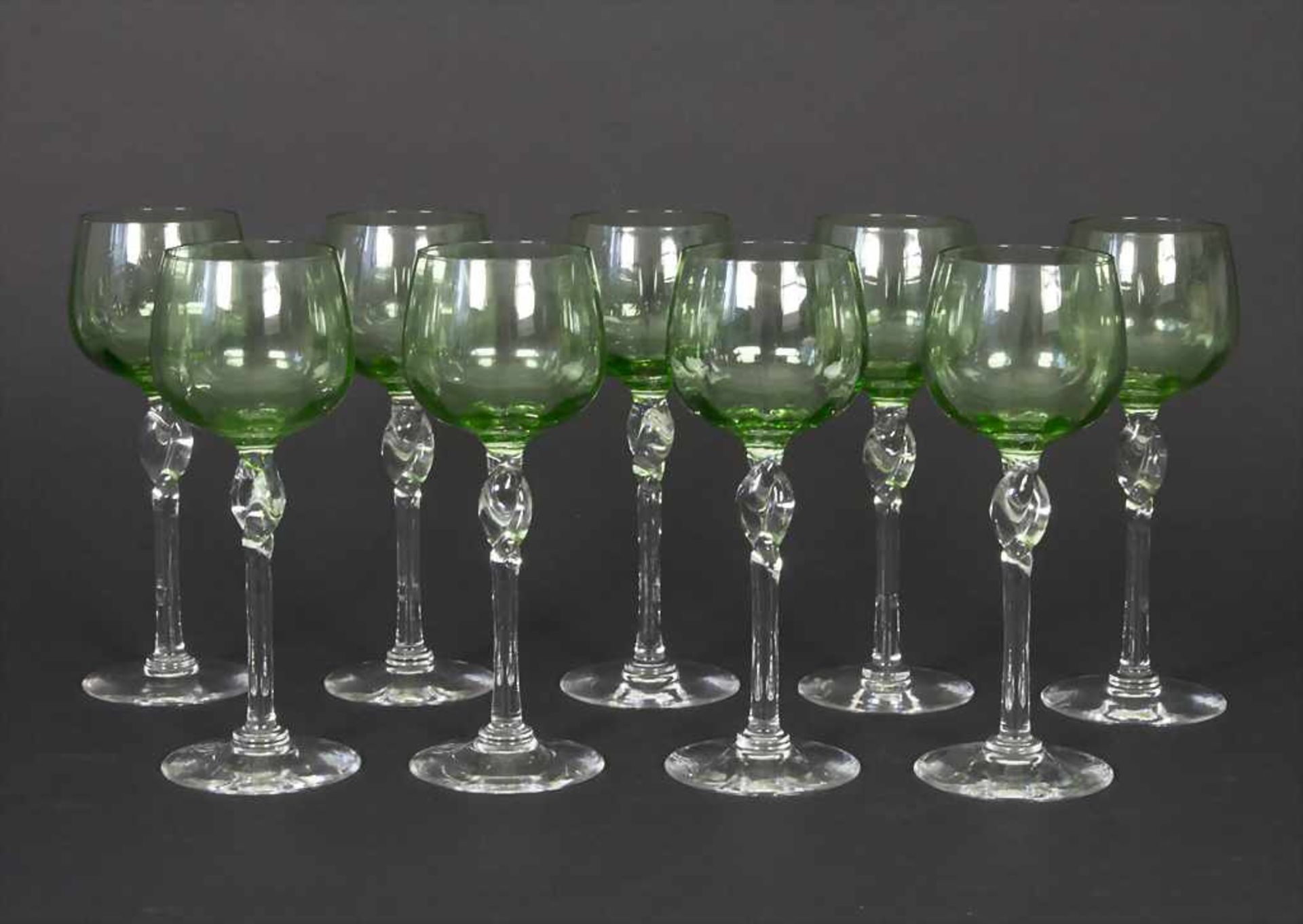 9 Jugendstil Weingläser / 6 Art Nouveau wine glasses, deutsch, um 1900Material: farbloses,