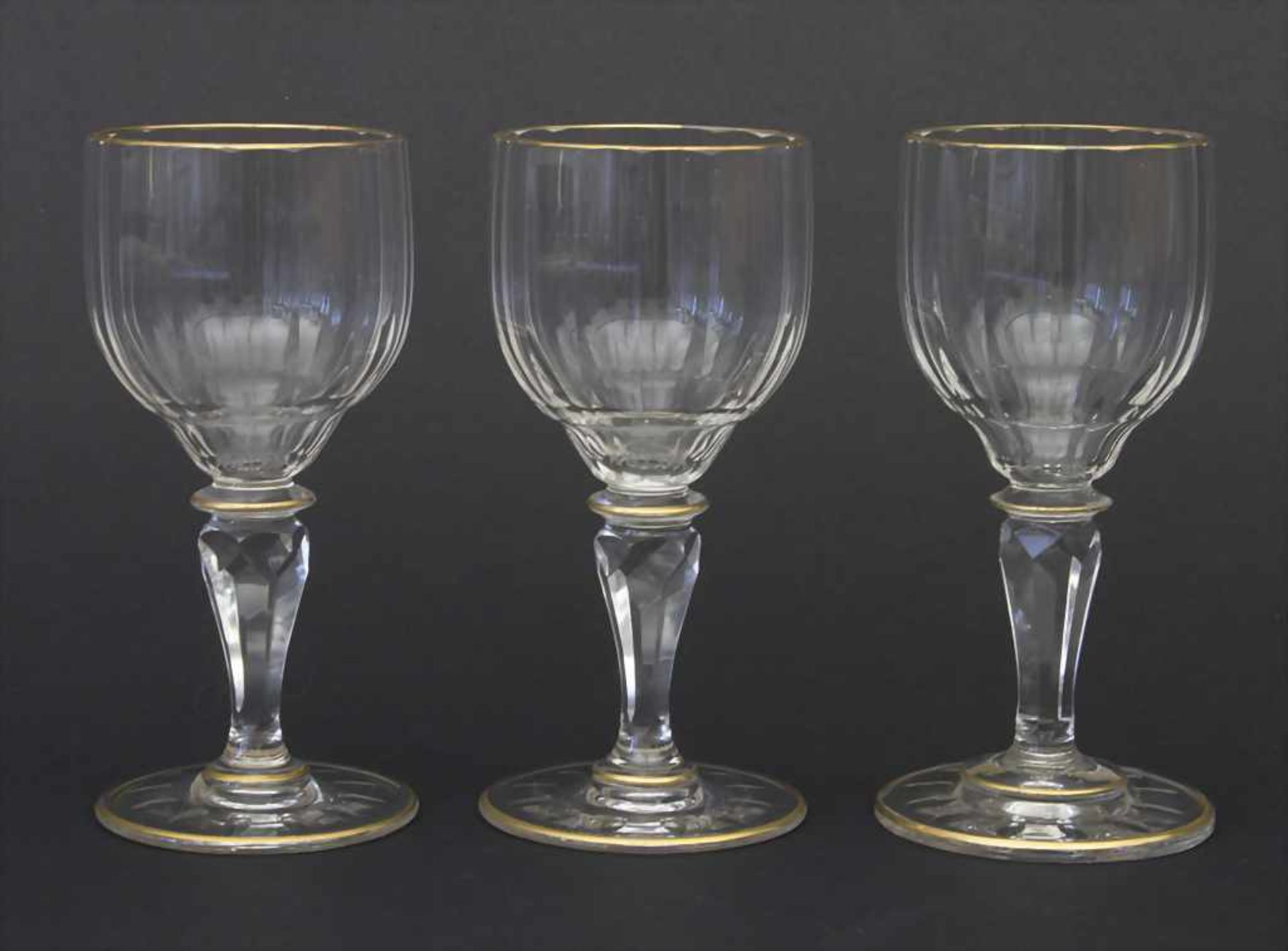 3 Sherrygläser / 3 glasses, J. & L. Lobmeyr, Wien, um 1880Material: farbloses Glas mit Goldrand,