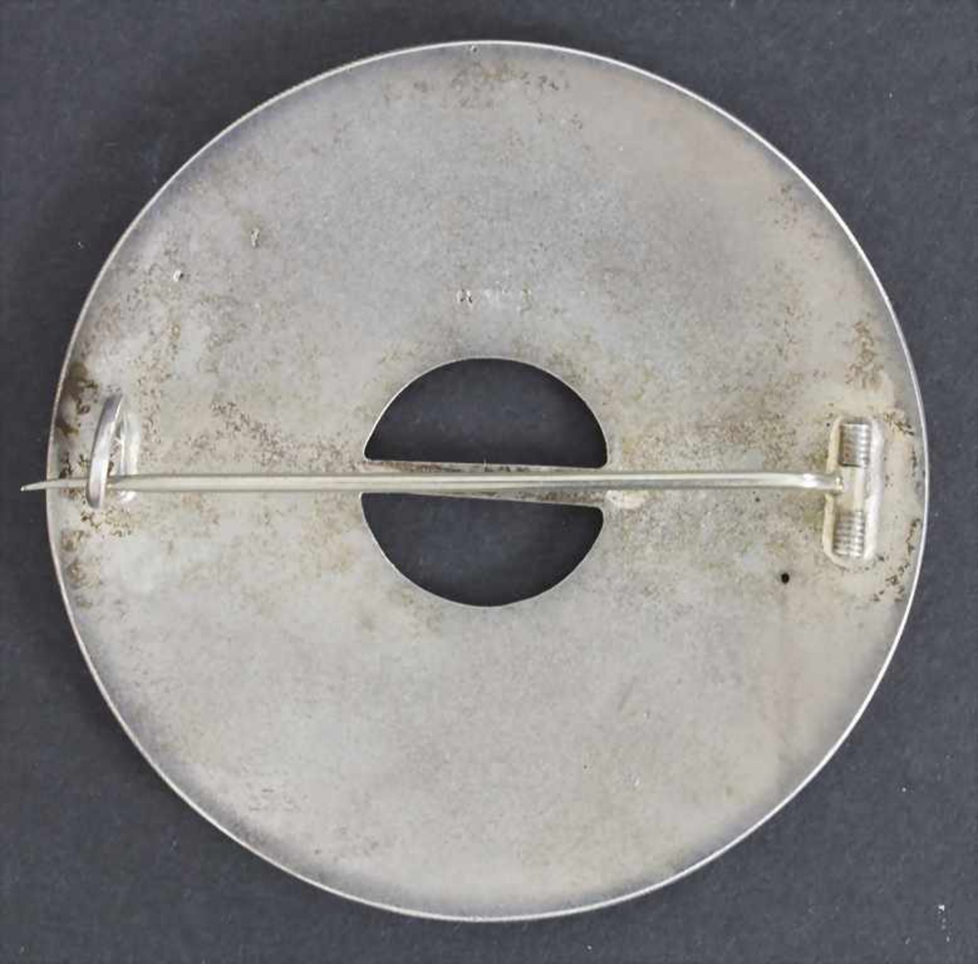 Brosche / An broochMaterial: Silber 835,Durchmesser: 53 mm,Gewicht: 25 g,,Zustand: gut - Image 2 of 2