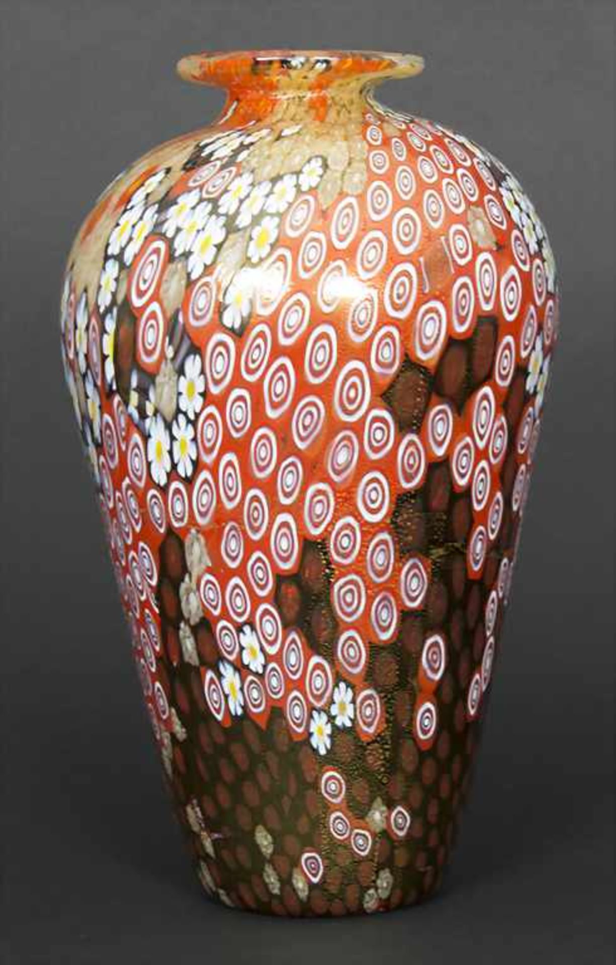 Ziervase / A decorative vase, Murano, La Fornasotta di Gabriele Urban, um 2000Material/Technik: