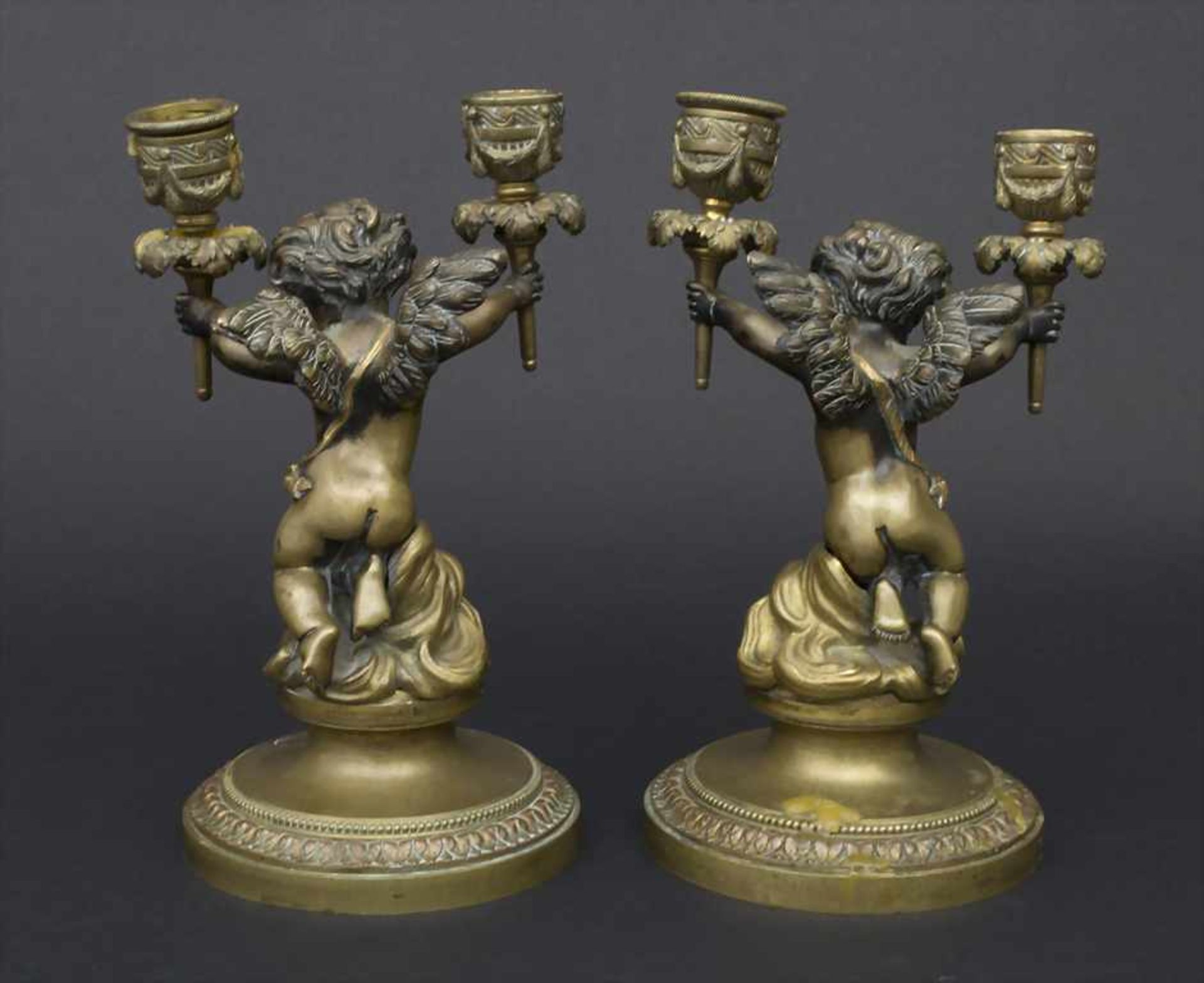 Paar figürliche Bronzeleuchter / A pair of candle sticks, Frankreich, 19. Jh.Material: Bronze mit - Image 2 of 5