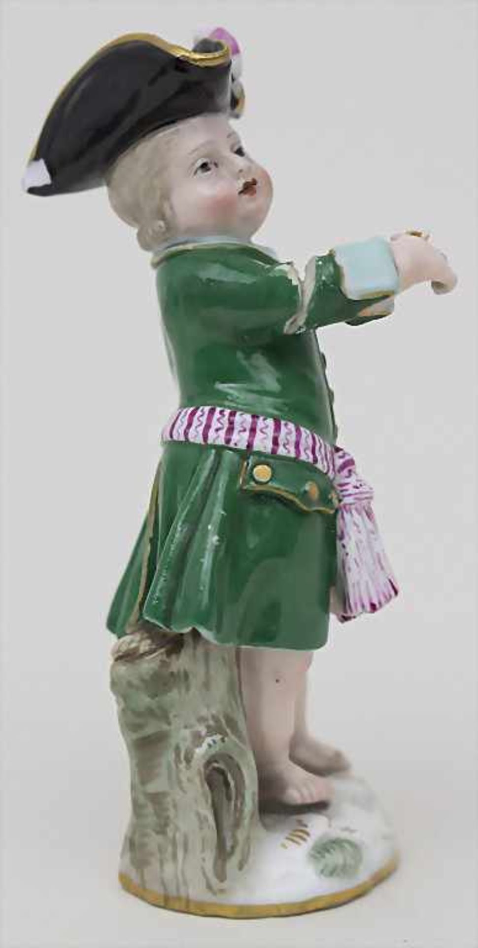 Kleine verkleidete Amorette / A small disguised amoretto, Meissen, 19. Jh.Material: Porzellan, - Bild 4 aus 9