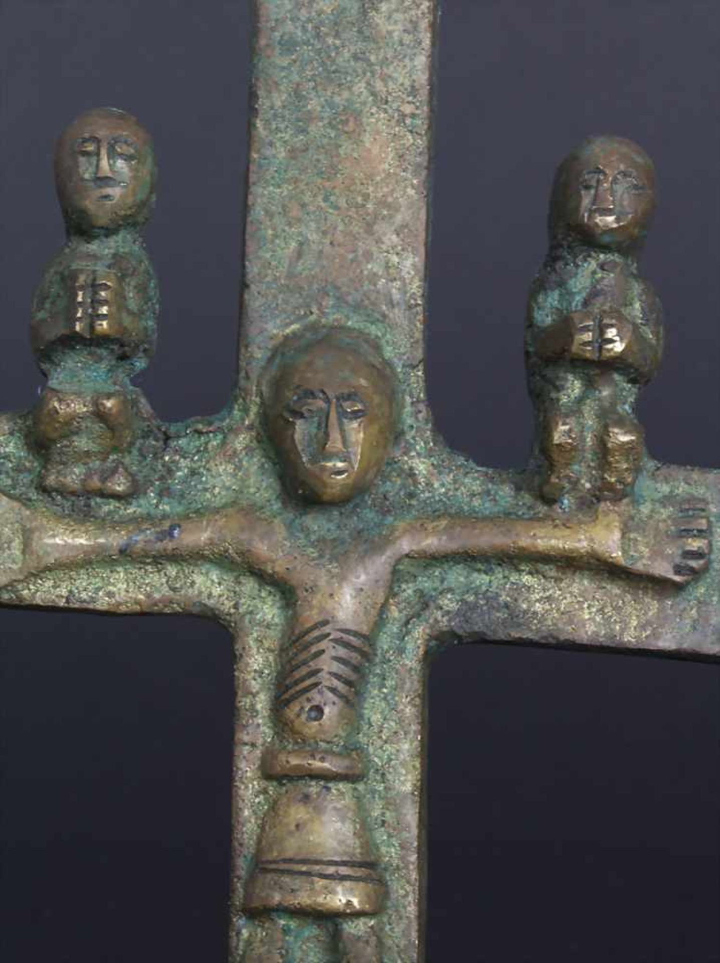 Kreuz, Bakongo, Kongo/Angola, Region-Luangoküste, wohl 20.Jh.Material: Messingguss, mit schöner - Image 3 of 3