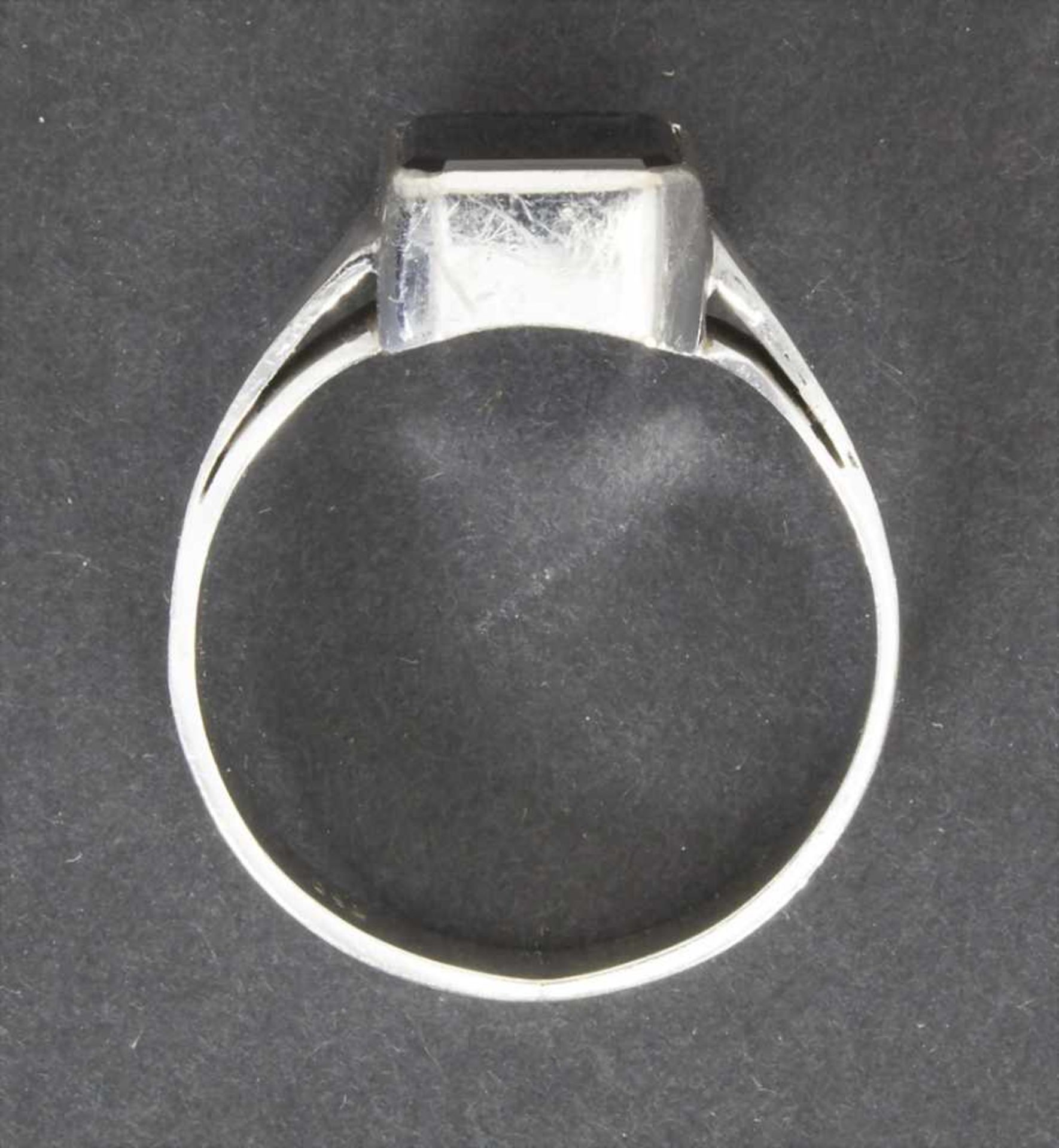 Damenring mit Turmalin / A ladies ring with a tourmalineMaterial: WG 750/000, Turmalin 3,1 ct, - Bild 2 aus 3