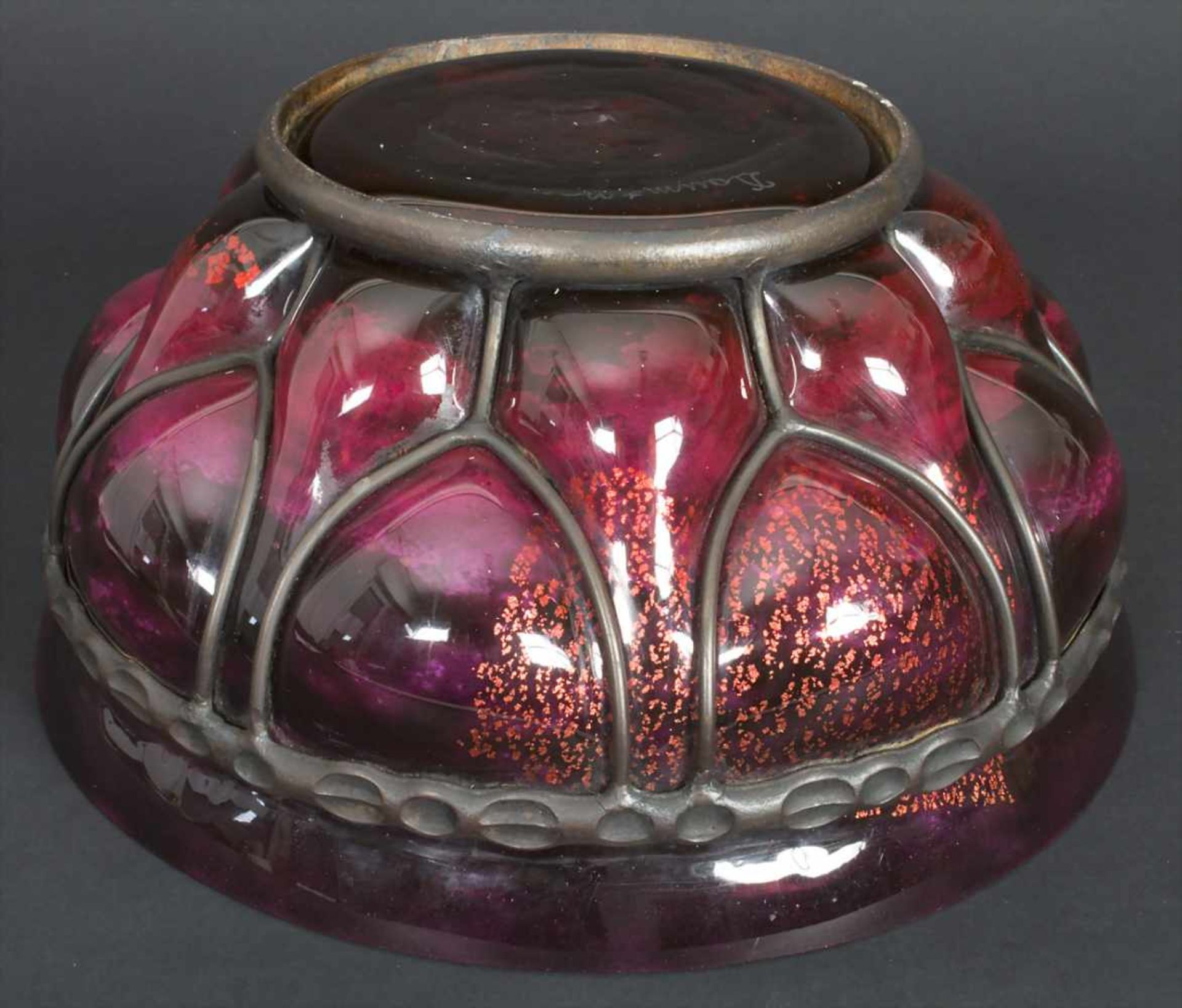 Große Art Déco Glaszierschale / An Art Deco decorative bowl, Daum Freres & Louis Majorelle Nancy, um - Image 3 of 6
