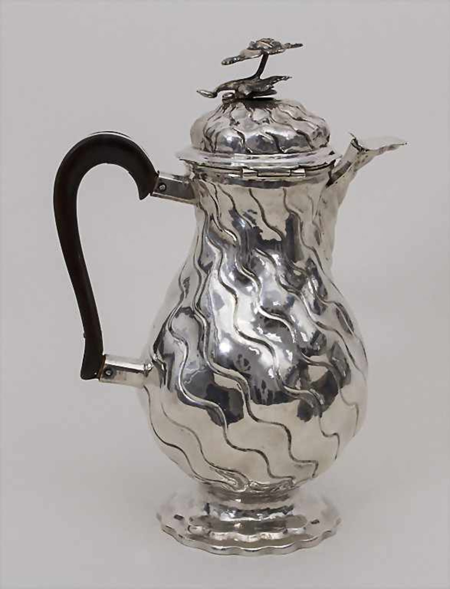 Rokoko Chocolatiere / A rococo silver hot chocolate jug, Georg Nicolaus Bierfreund, Nürnberg, - Bild 2 aus 3