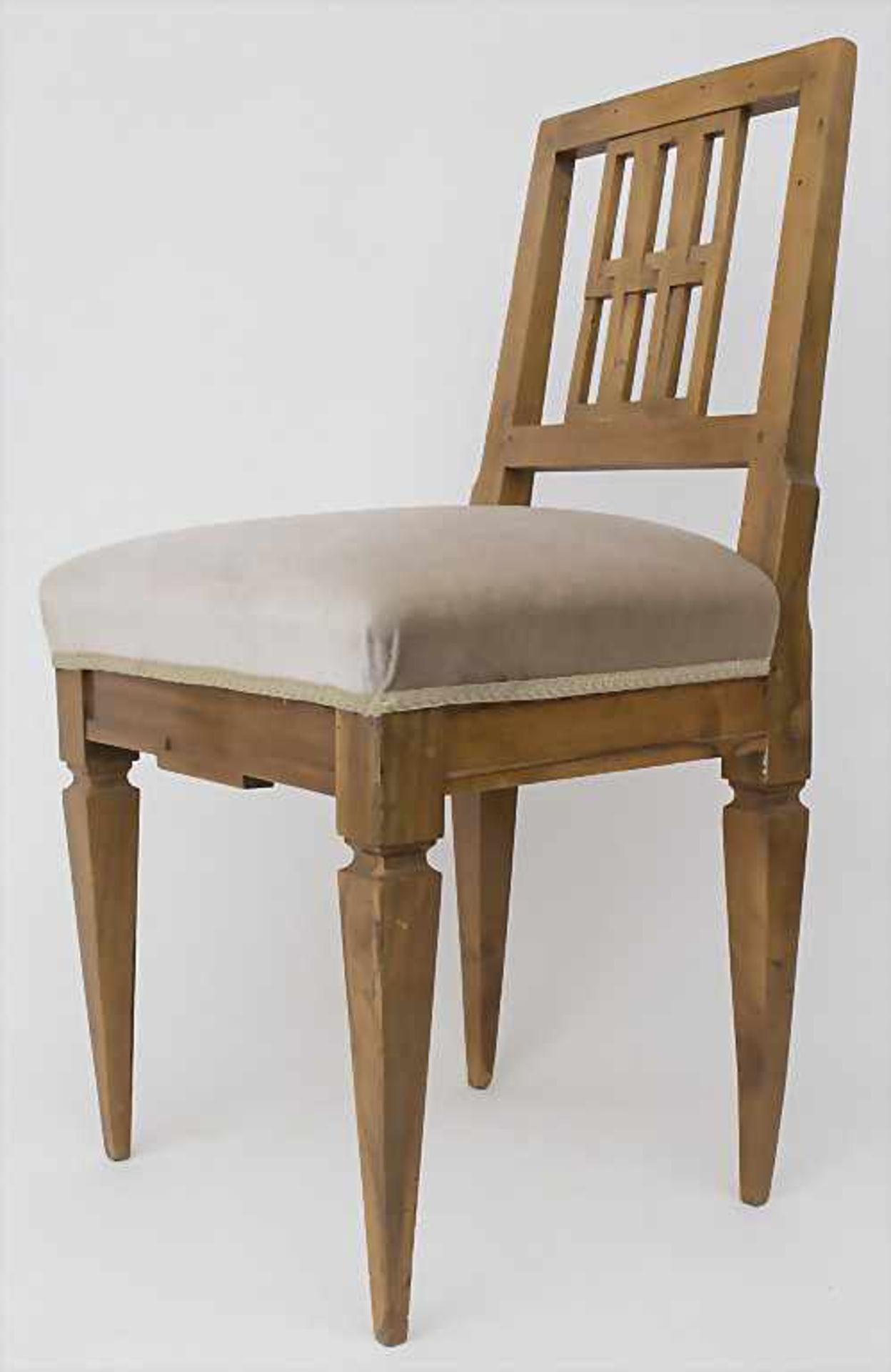 Klassizismus Stuhl / A classicism chair, um 1800Material: Rüsterholz, massiv, gedübelte - Bild 2 aus 5