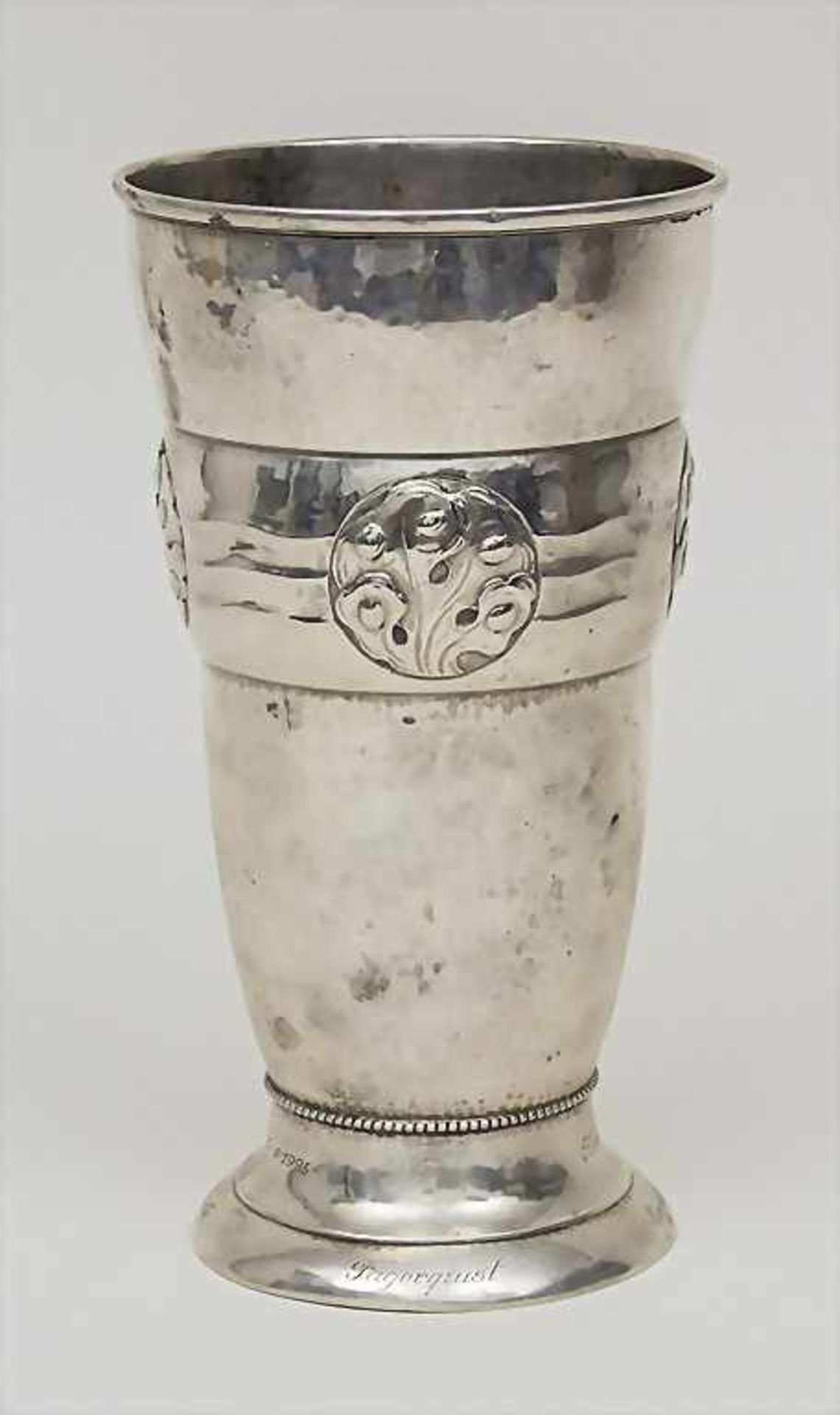 Jugendstil Vase / An Art Nouveau vase, Dansk Arbedje, Kopenhagen, 1923Material: min. 826 Silber,