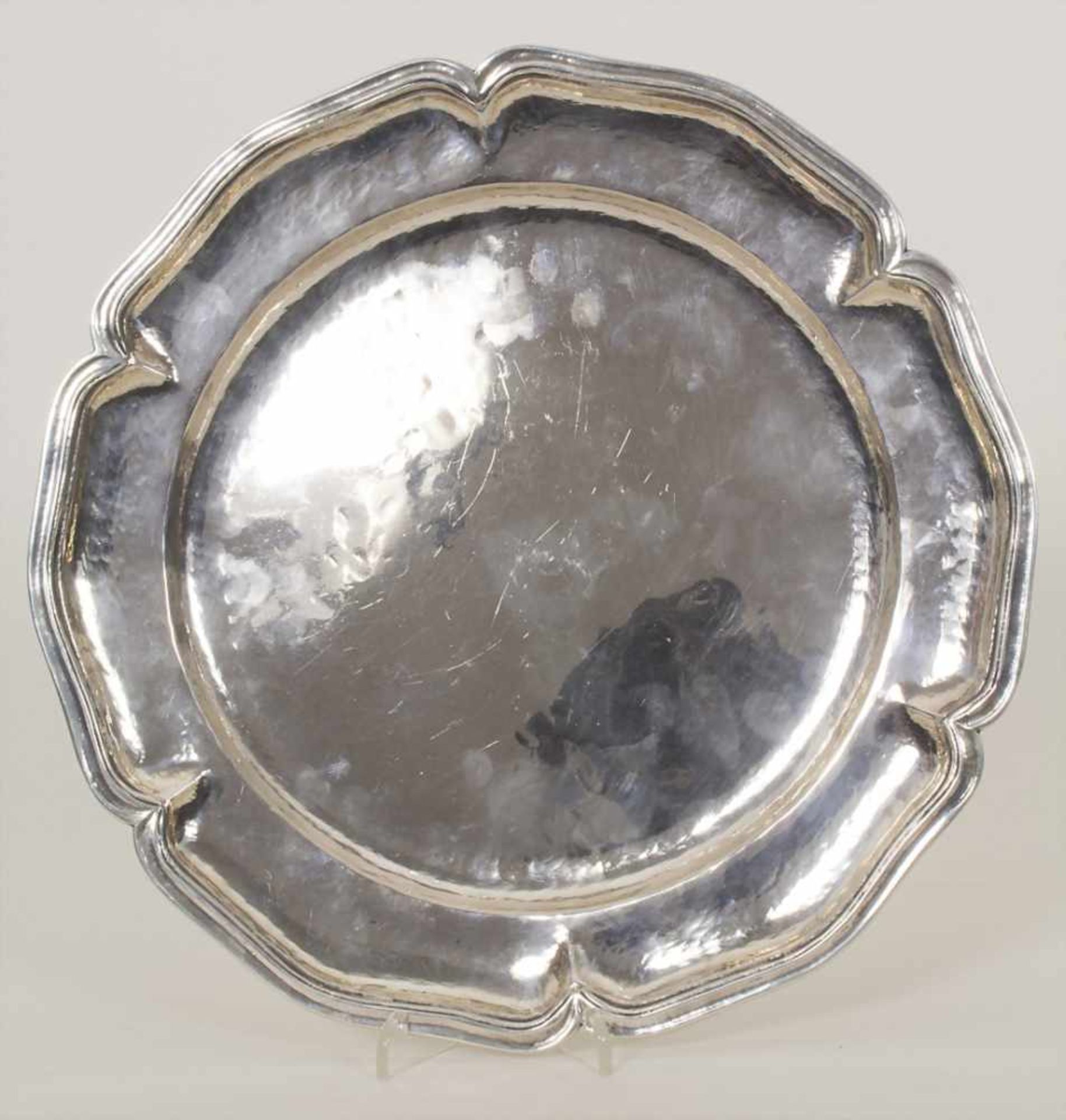 Barock Teller / A Baroque silver plate, Martin de Alcolea, Madrid, 1767Material: Silber,