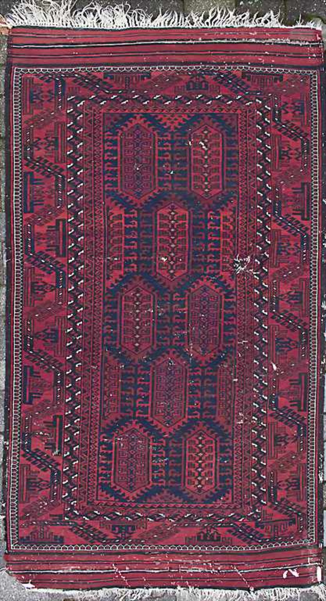 Orientteppich 'Tekke' / An oriental carpet 'Tekke', TurkestanMaterial: Wolle,Maße: 220 x 122 cm, - Bild 2 aus 6