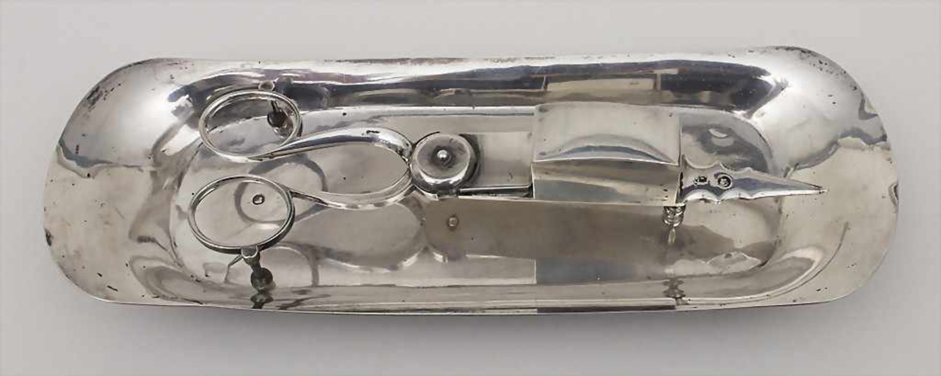 Dochtschere auf Tablett / A wick cutter / scissors with tray, Belgien/Belgium, 1831-1869Material: - Image 2 of 5
