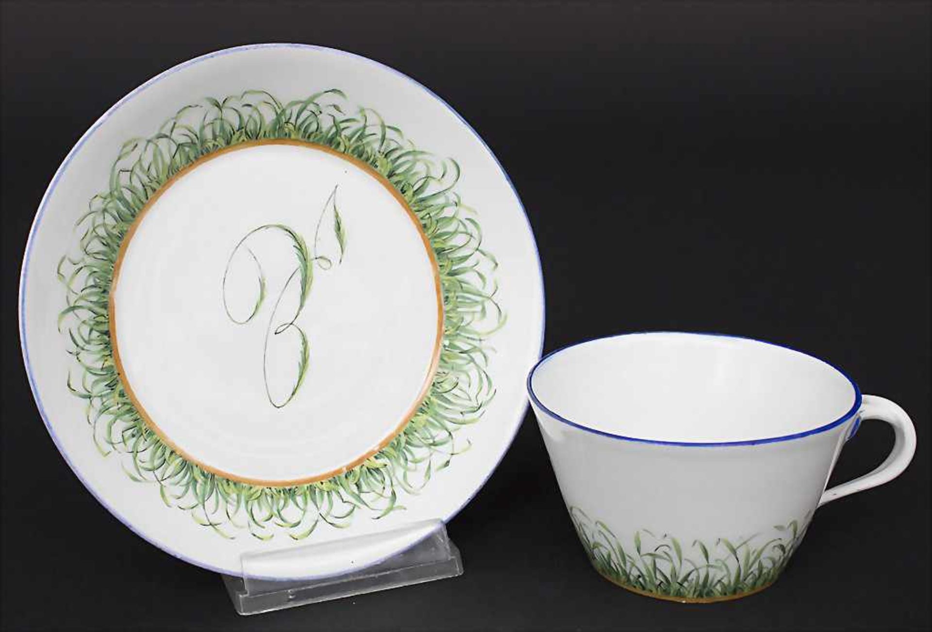 Tasse und UT mit Monogramm / A cup with saucer with monogram, Meissen, Anfang 19. Jh.Material: