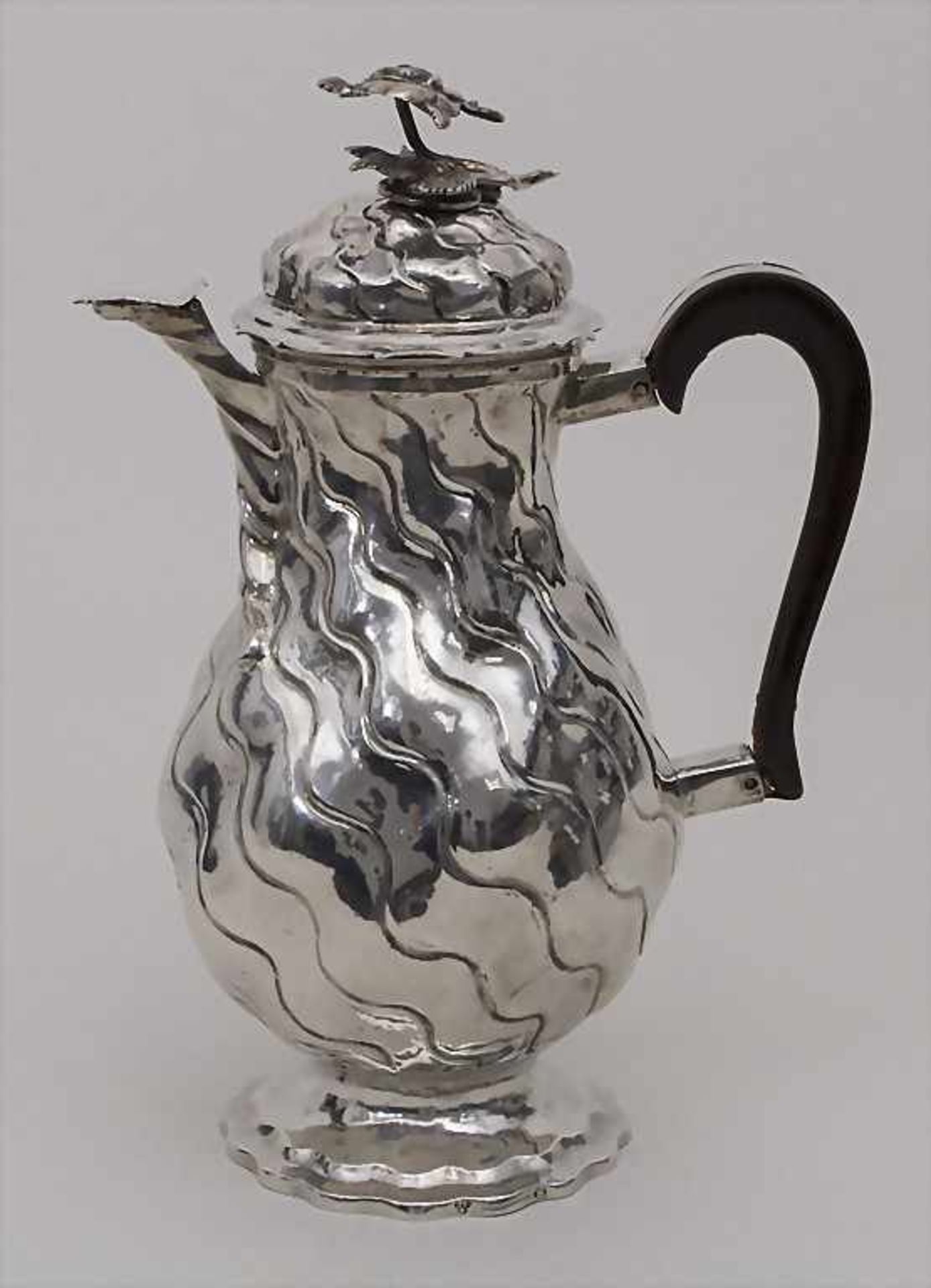Rokoko Chocolatiere / A rococo silver hot chocolate jug, Georg Nicolaus Bierfreund, Nürnberg,