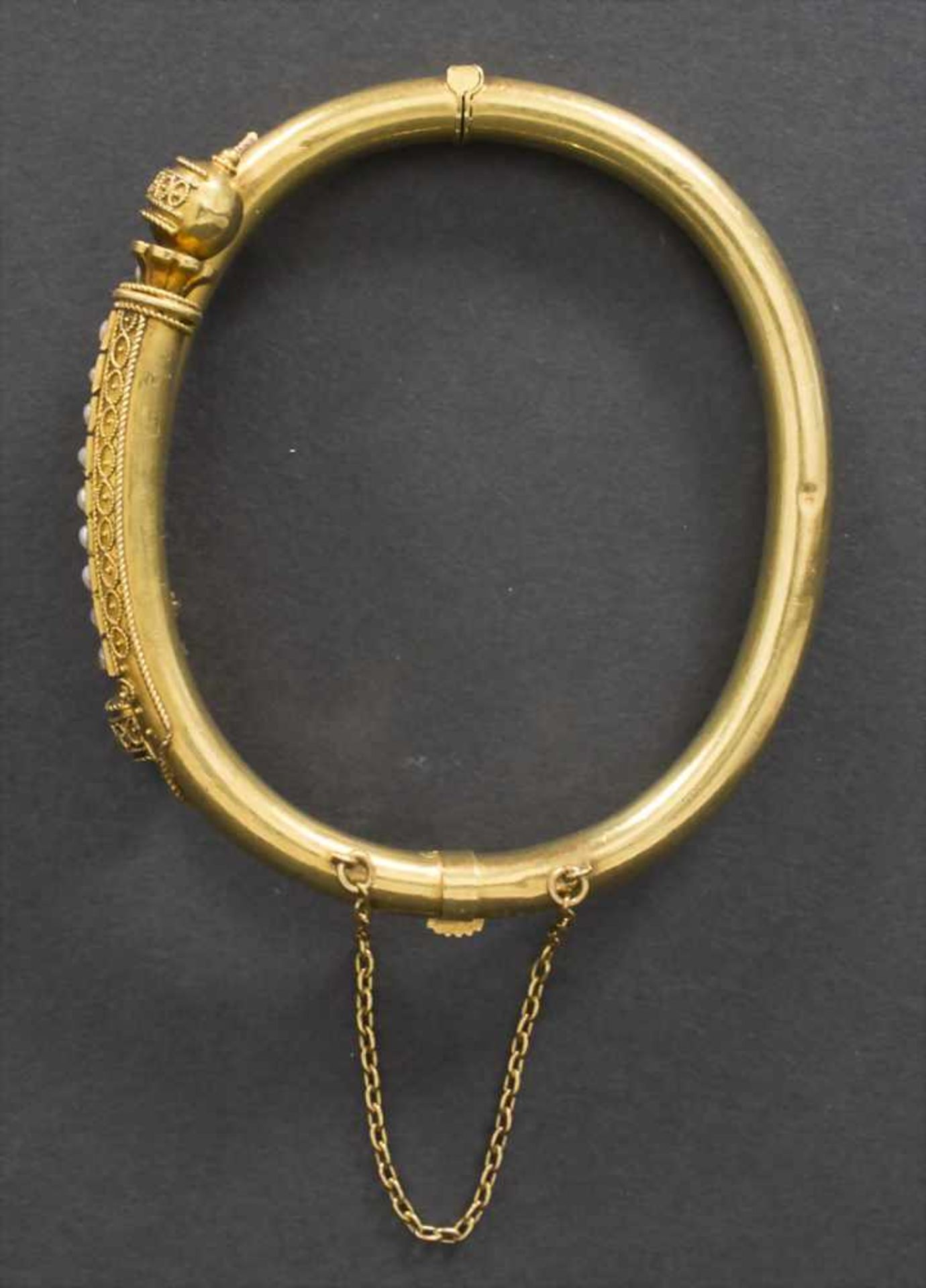 Armreif / A bracelet, 20 Jh.Material: 14 kt 585/000 Gold, Saatperlen,Maße: D. 7,0 cm, Gewicht: 14, - Bild 3 aus 3