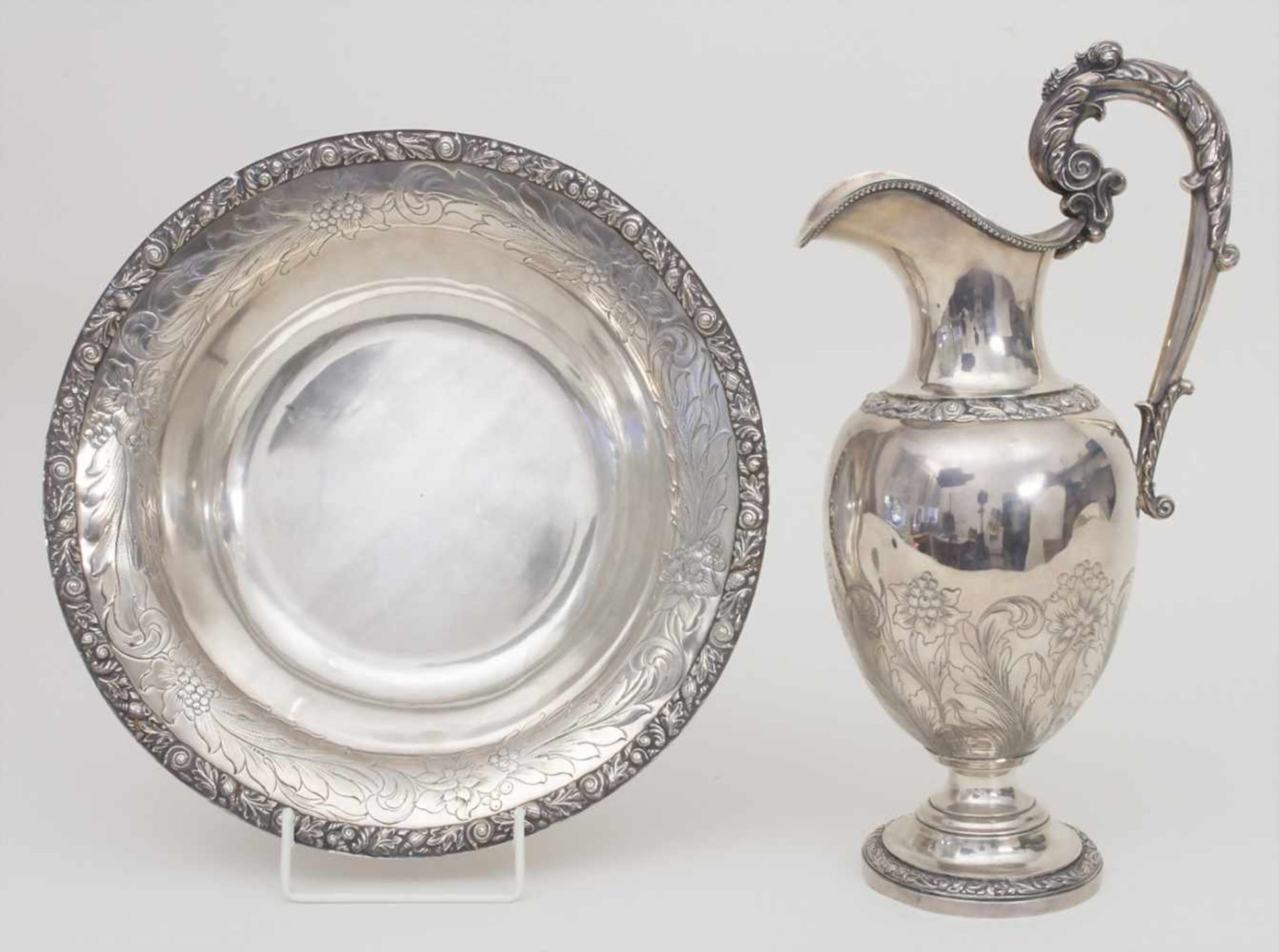 Große Waschschüssel mit Wasserkrug / A large silver wash bowl with ewer, L. Dupre, Paris, 1819-