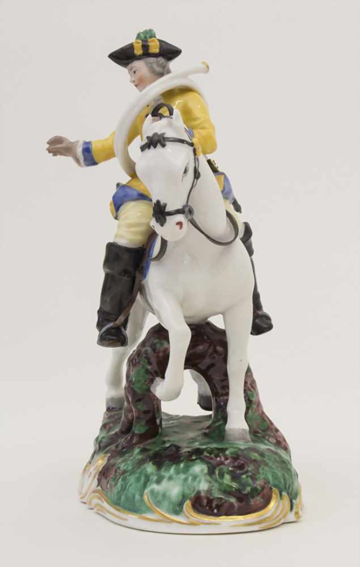 Reitender Jäger / A riding hunter, Nymphenburg, nach 1941Material: Porzellan, polychrom staffiert, - Bild 2 aus 7