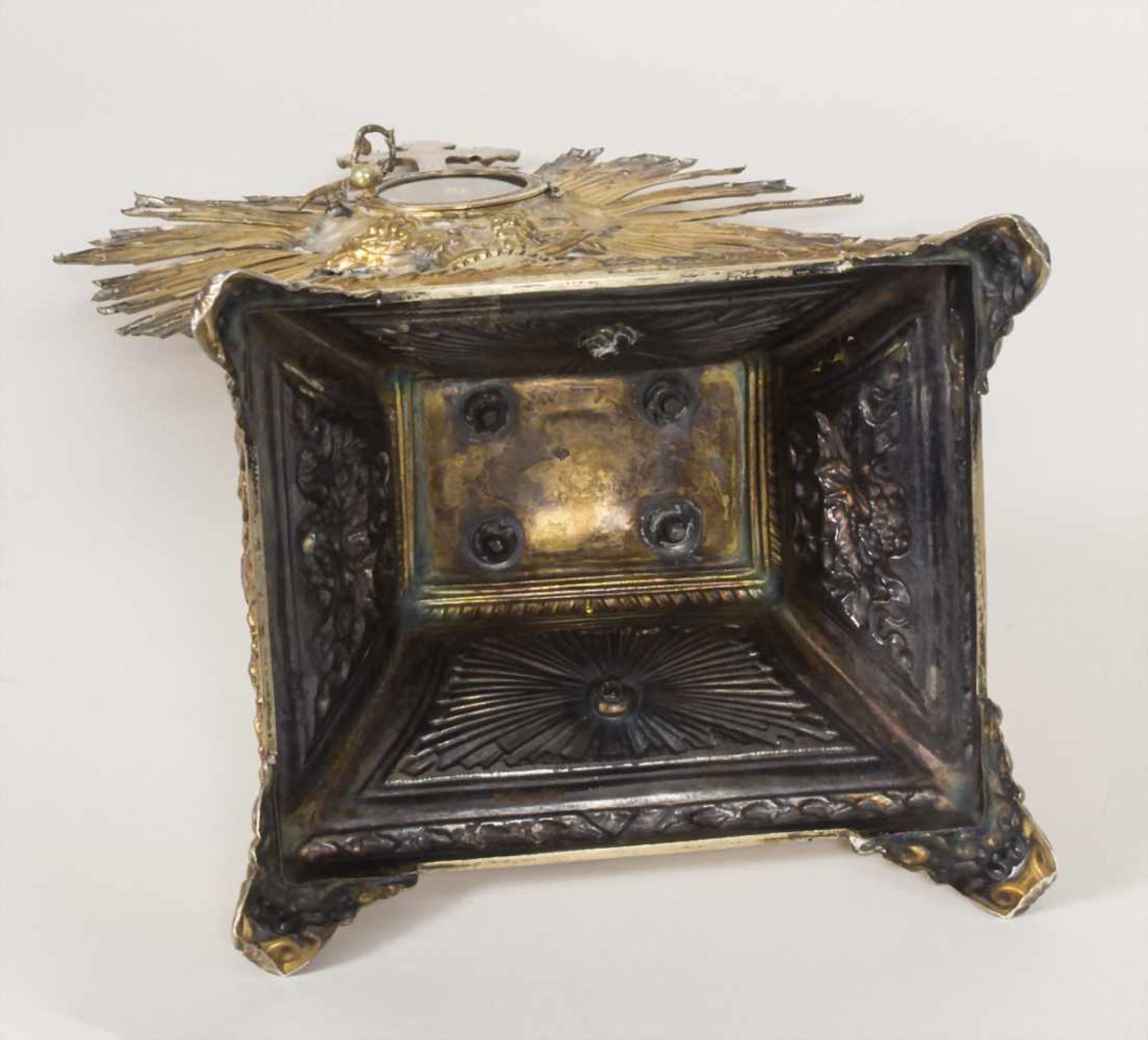 Monstranz / A silver monstrance, Paris, nach 1839Material: Silber 950, vergoldet (Vermeil),Marke: - Image 12 of 12