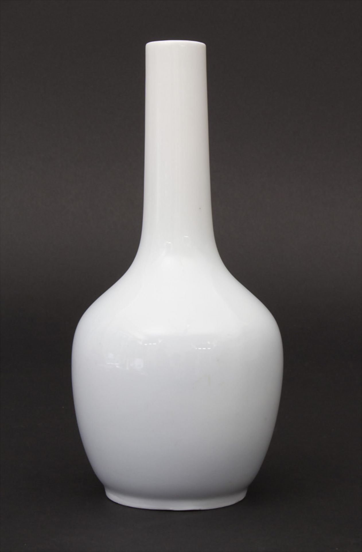 Jugendstil Vase mit Clematis / An Art Nouveau vase with Clematis, Metzler & Ortloff, Ilmenau, um - Bild 2 aus 7