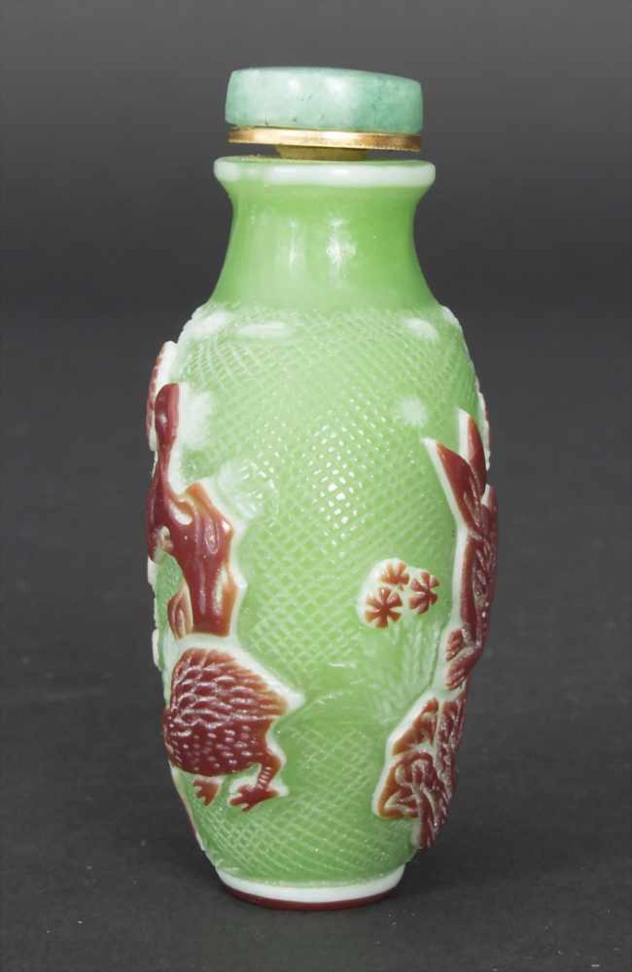 Snuff Bottle, China, um 1900Material: Glas überfangen, Jadestöpsel, Dekor mit Hasen, Wachteln und - Image 7 of 13