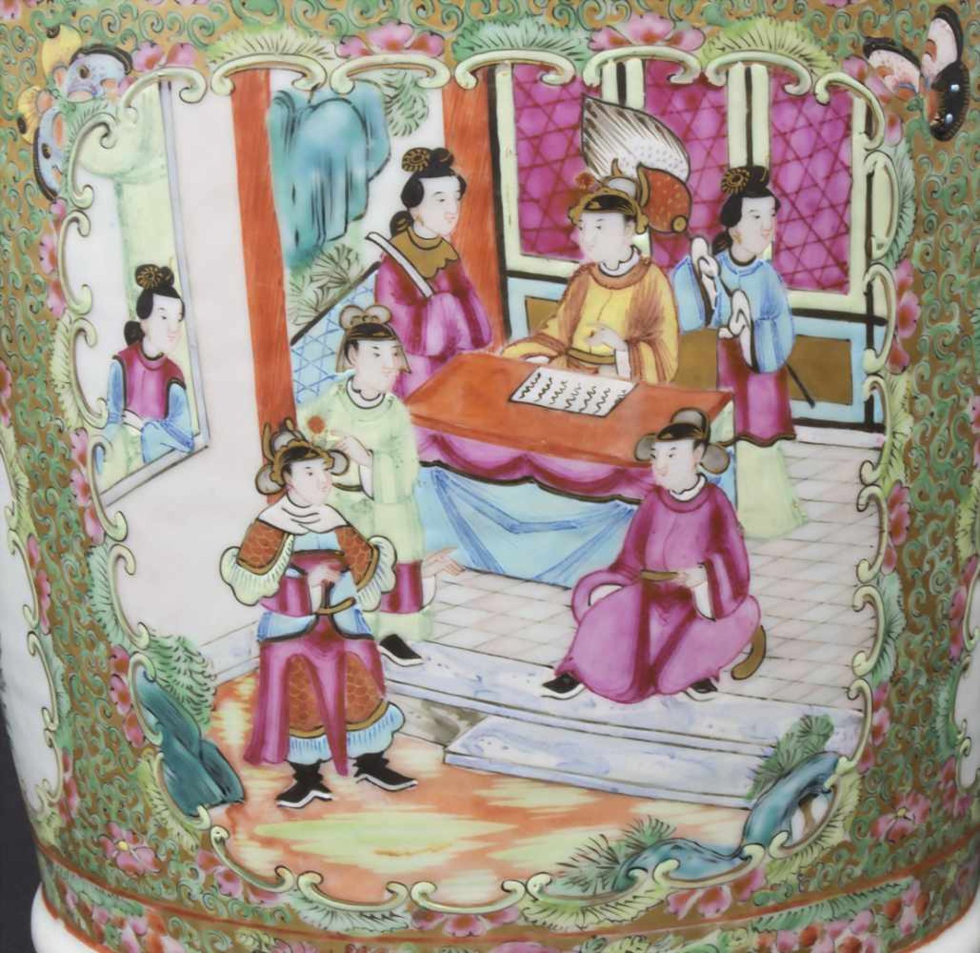 Porzellan Ziervase,'Famille Rose', China, 19. Jh.Material: Porzellan, polychrome Emailmalerei, - Bild 6 aus 29